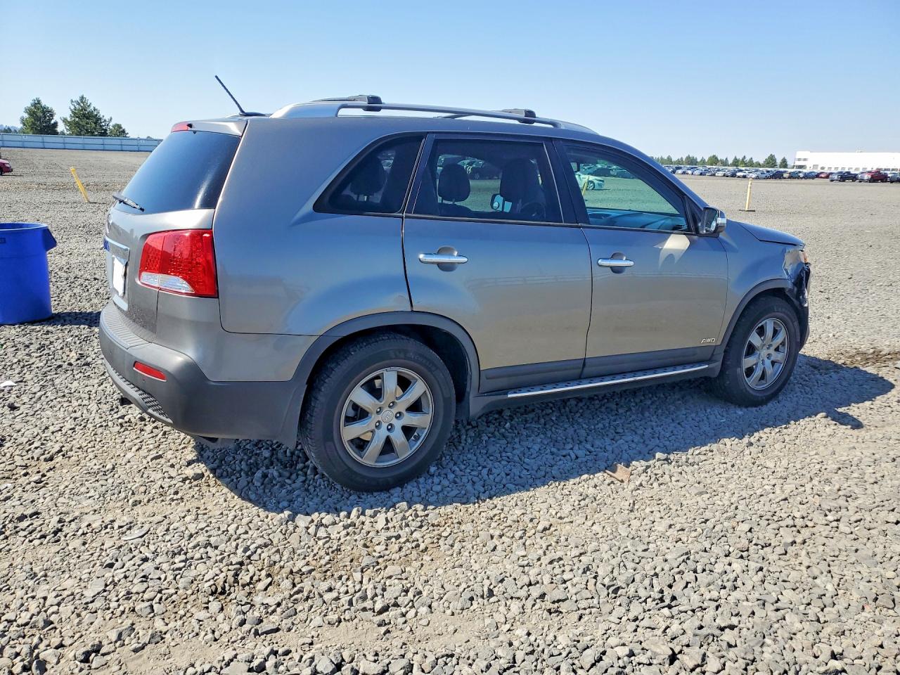 2013 Kia Sorento Lx Silver vin: 5XYKTCA68DG343837