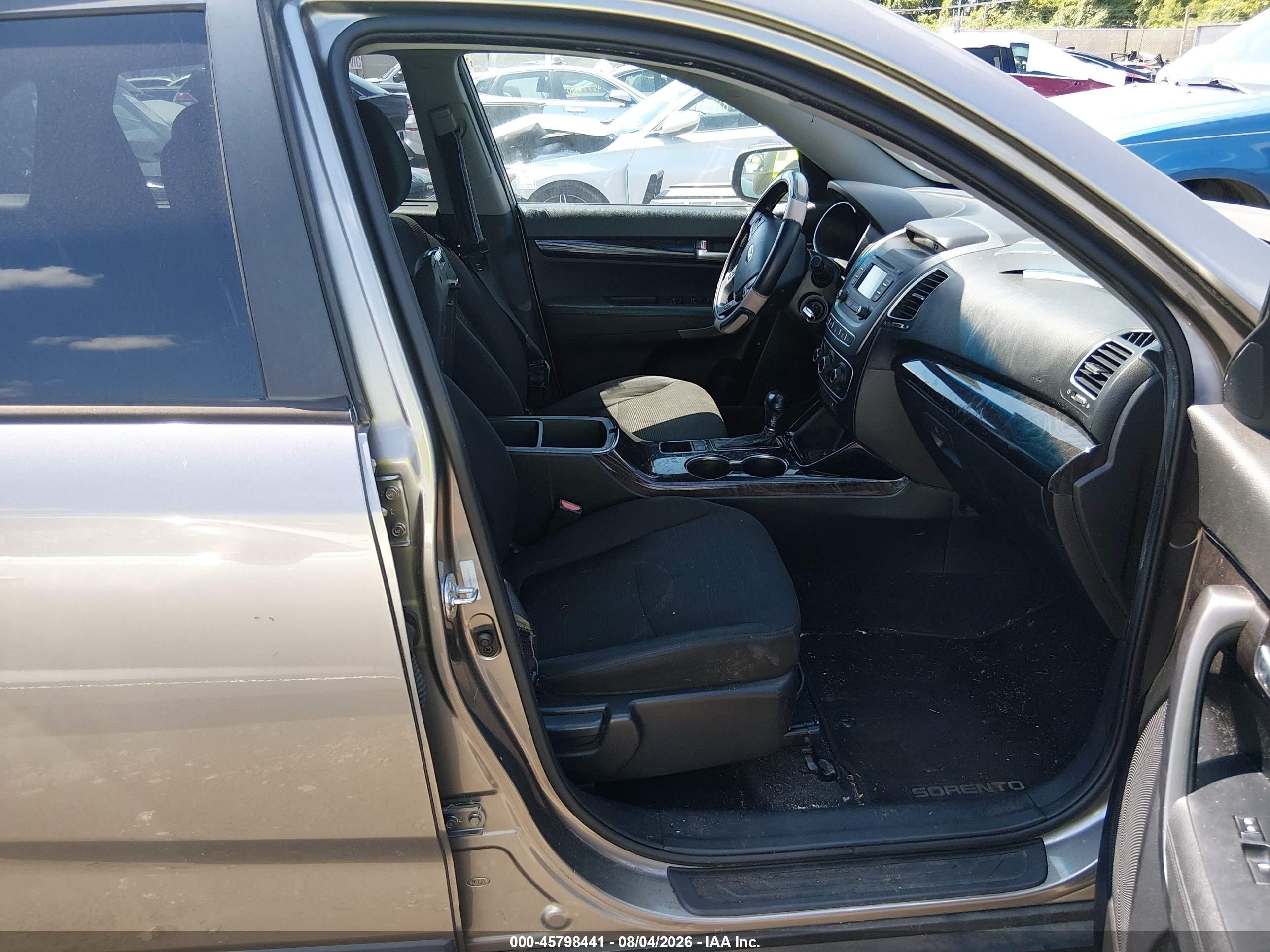 2014 Kia Sorento Lx Gray vin: 5XYKTCA68EG447651