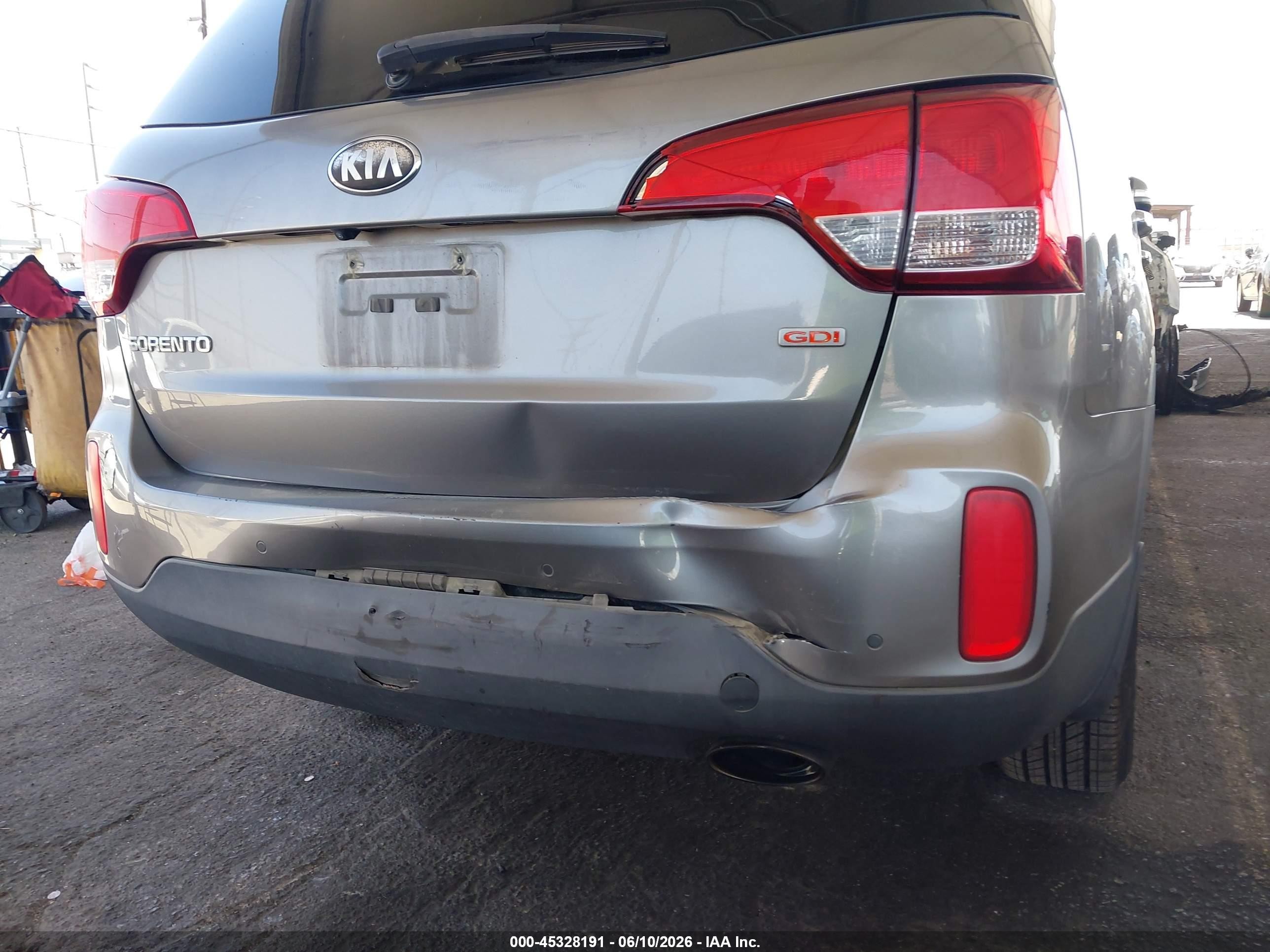 2014 Kia Sorento Lx Gray vin: 5XYKTCA68EG479337
