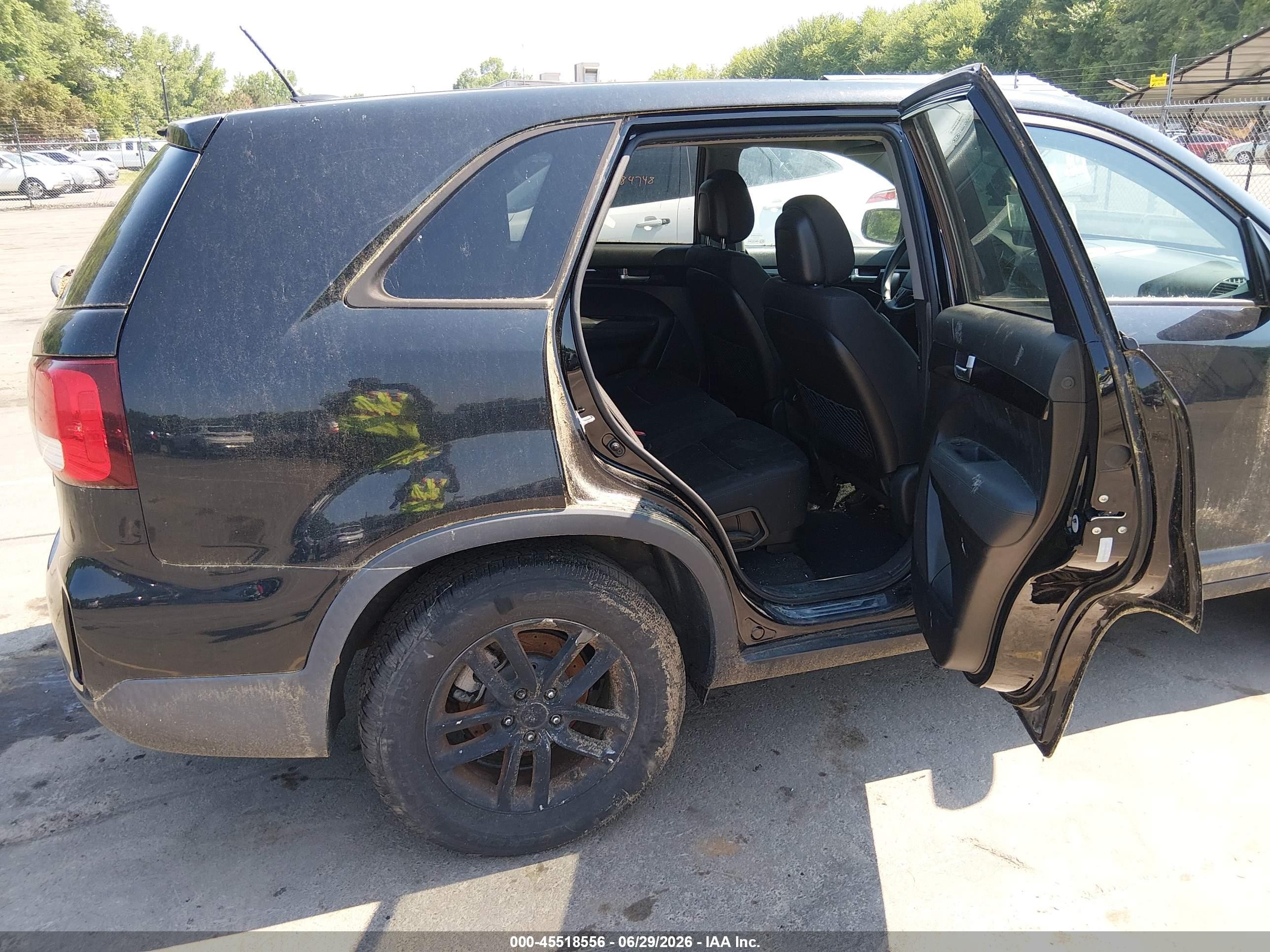 2014 Kia Sorento Lx Black vin: 5XYKTCA68EG479872