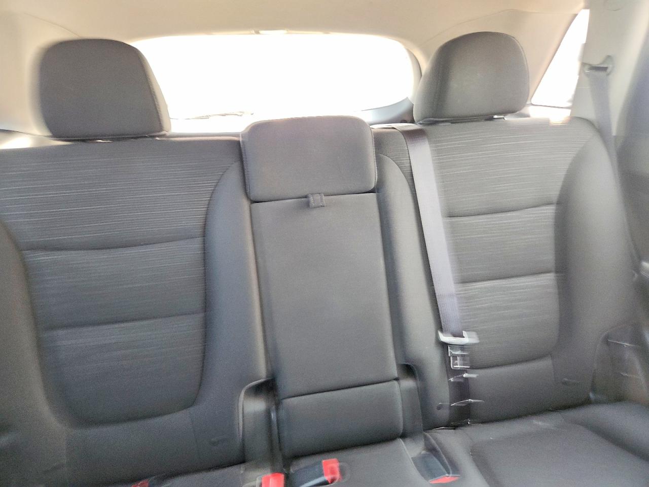 2014 Kia Sorento Lx White vin: 5XYKTCA68EG486014
