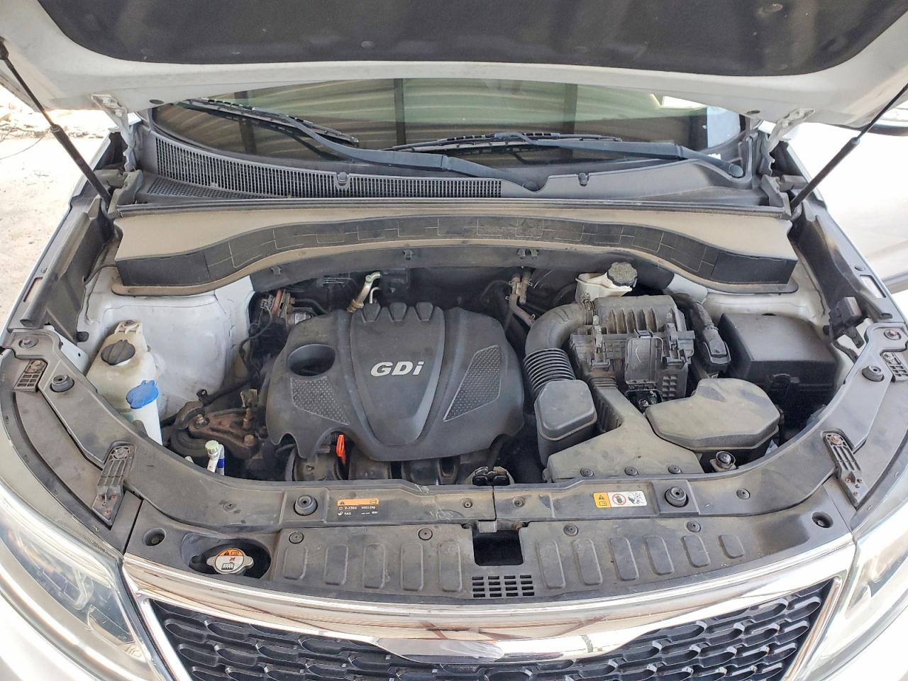 2015 Kia Sorento Lx Silver vin: 5XYKTCA68FG597695