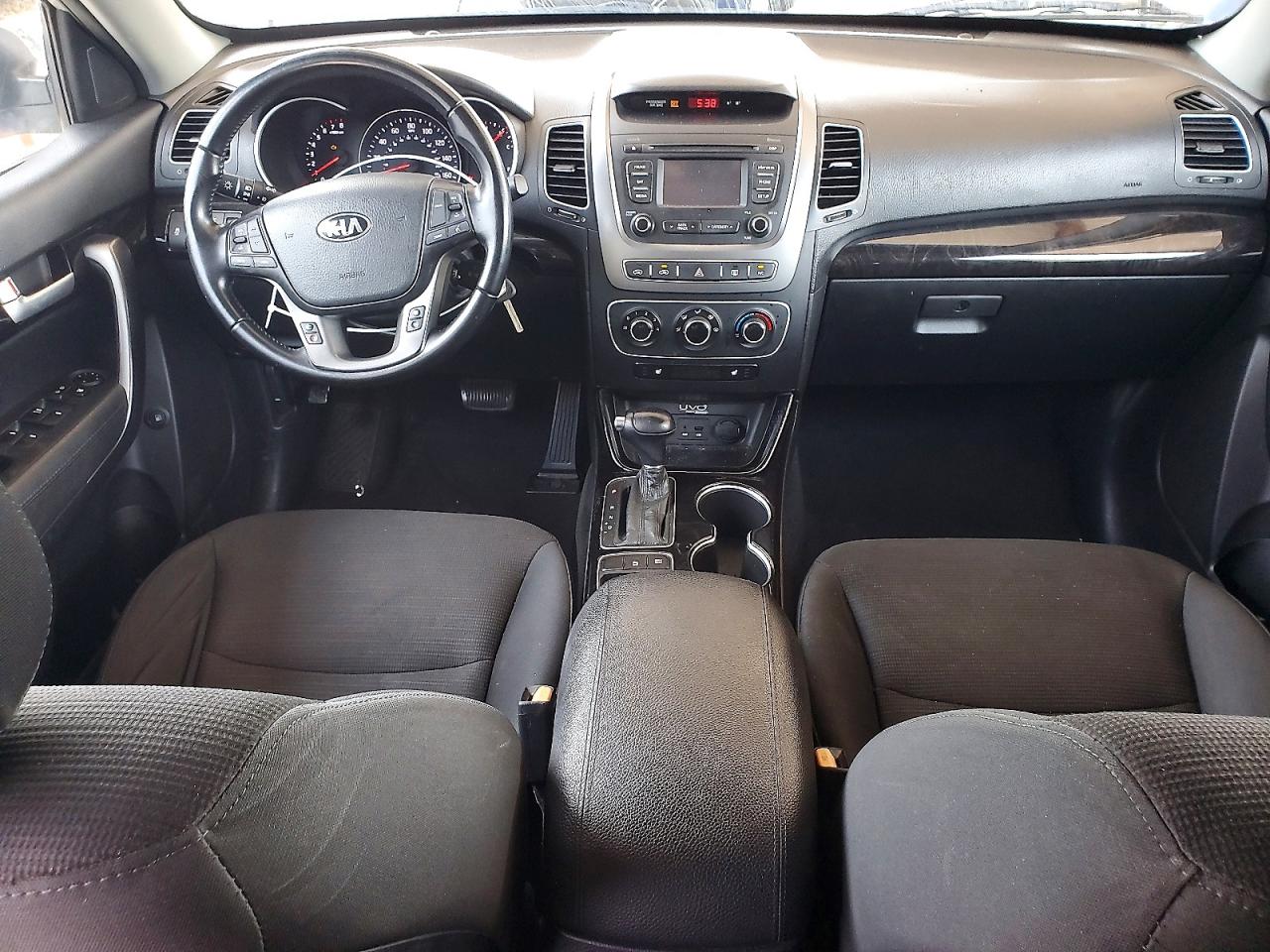 2015 Kia Sorento Lx Silver vin: 5XYKTCA68FG597695