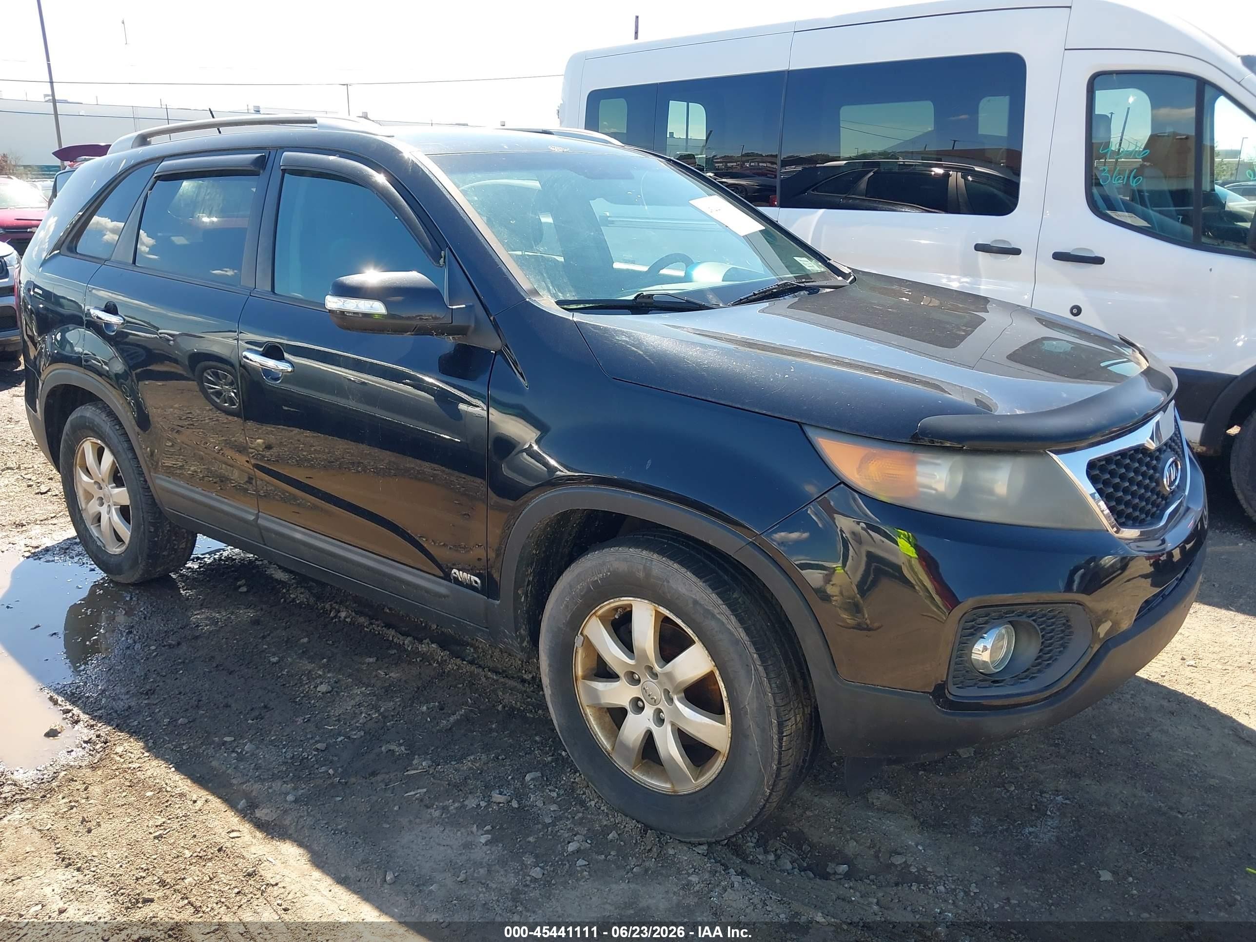 2013 Kia Sorento Lx Black vin: 5XYKTCA69DG325508