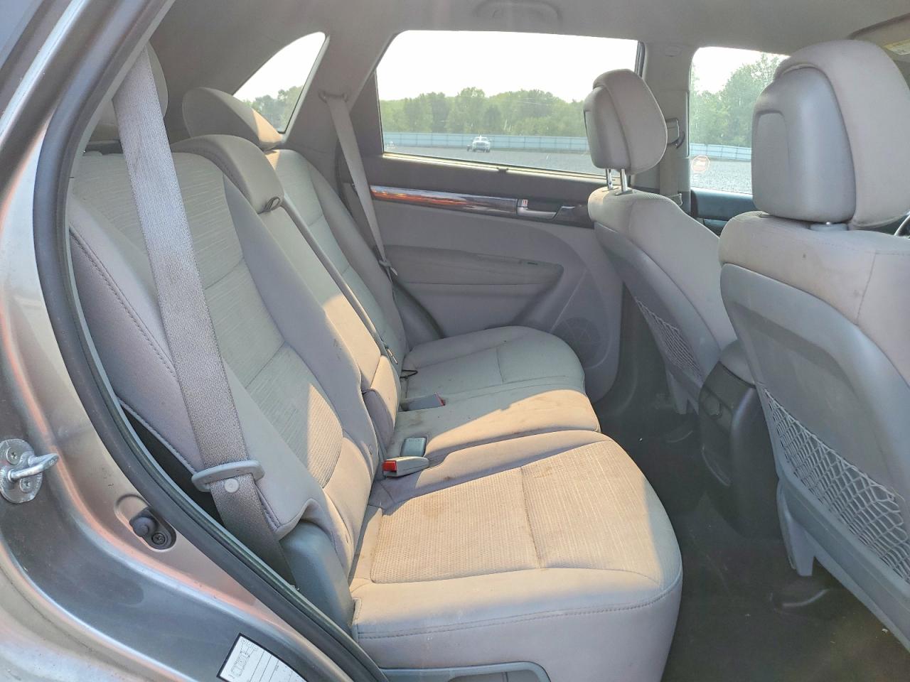 2014 Kia Sorento Lx Gray vin: 5XYKTCA69EG450056