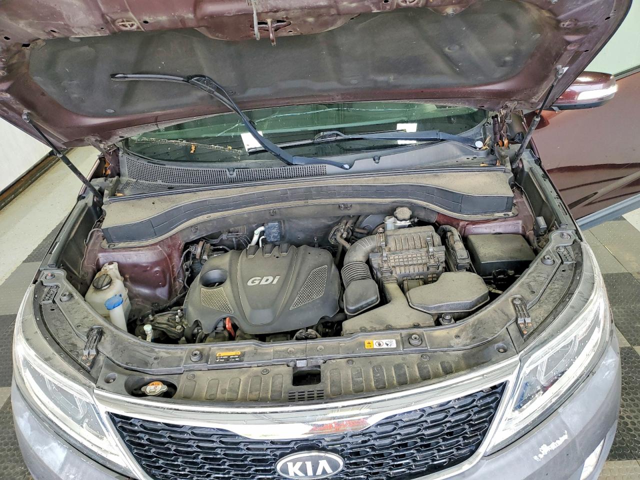 2014 Kia Sorento Lx Maroon vin: 5XYKTCA69EG506545