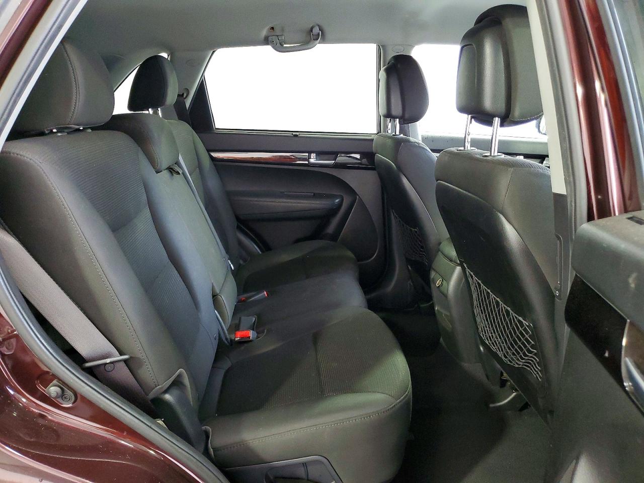 2014 Kia Sorento Lx Maroon vin: 5XYKTCA69EG506545
