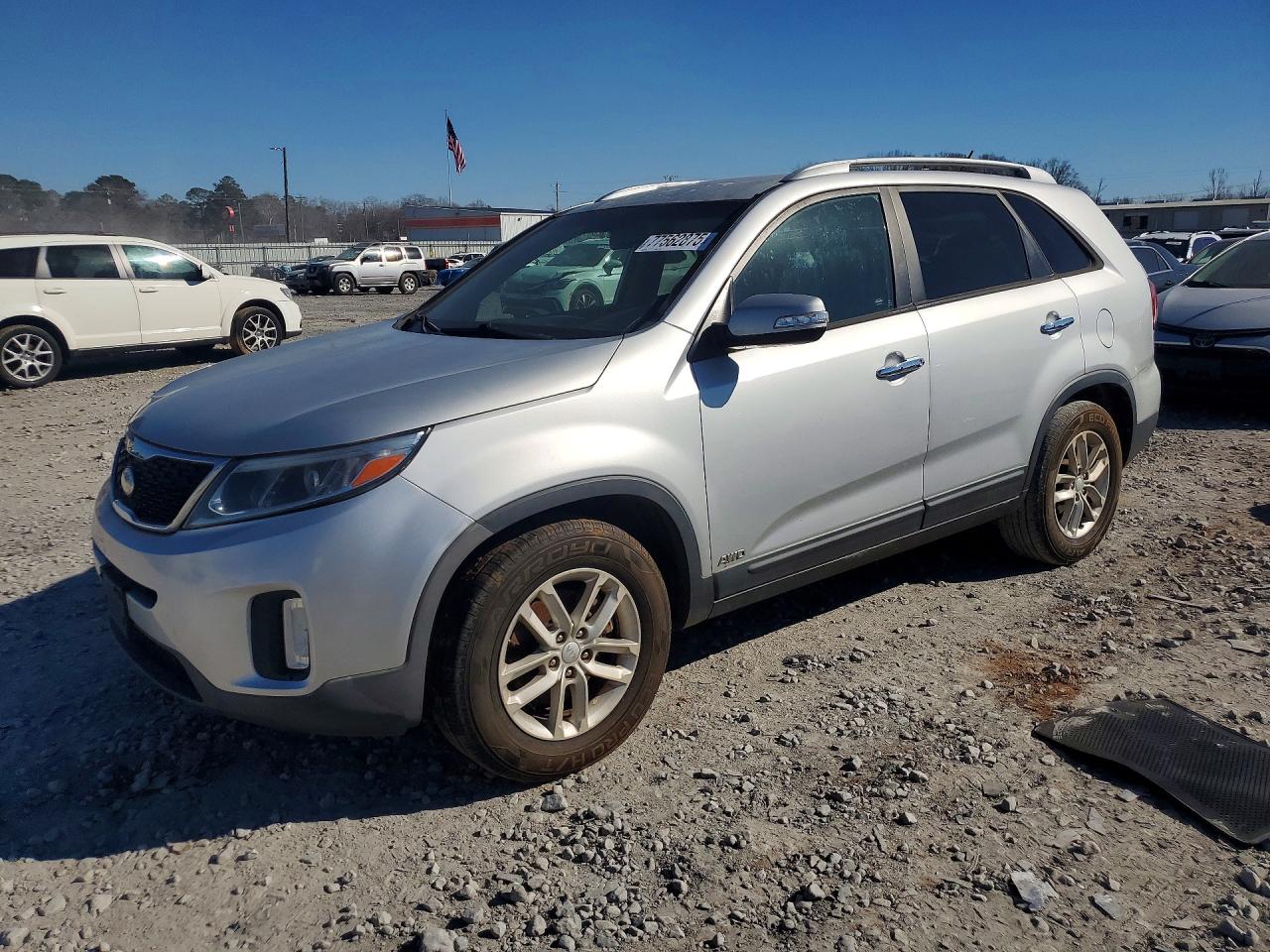 2015 Kia Sorento Lx Silver vin: 5XYKTCA69FG554970