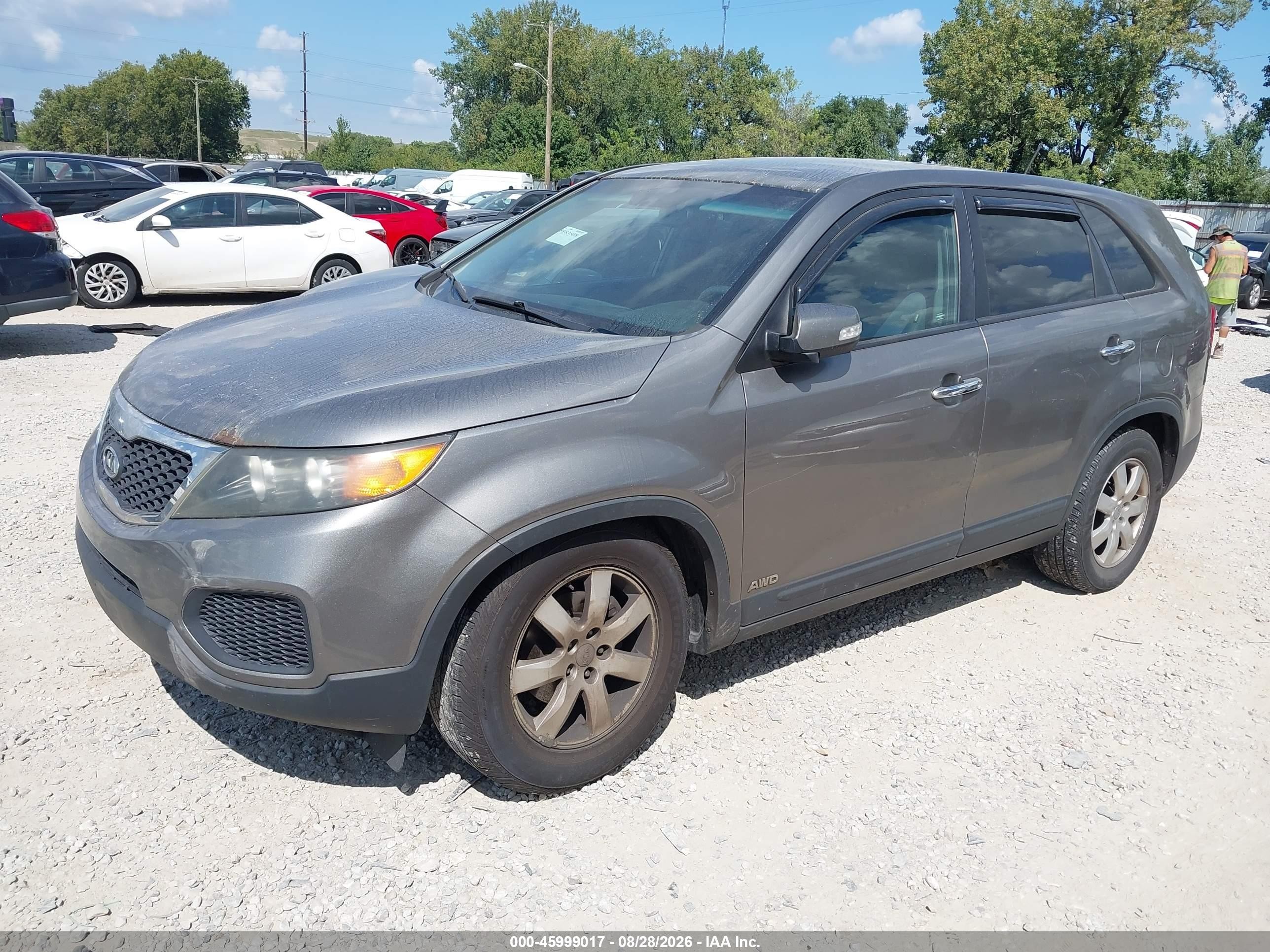 2012 Kia Sorento Lx Gray vin: 5XYKTCA6XCG212407