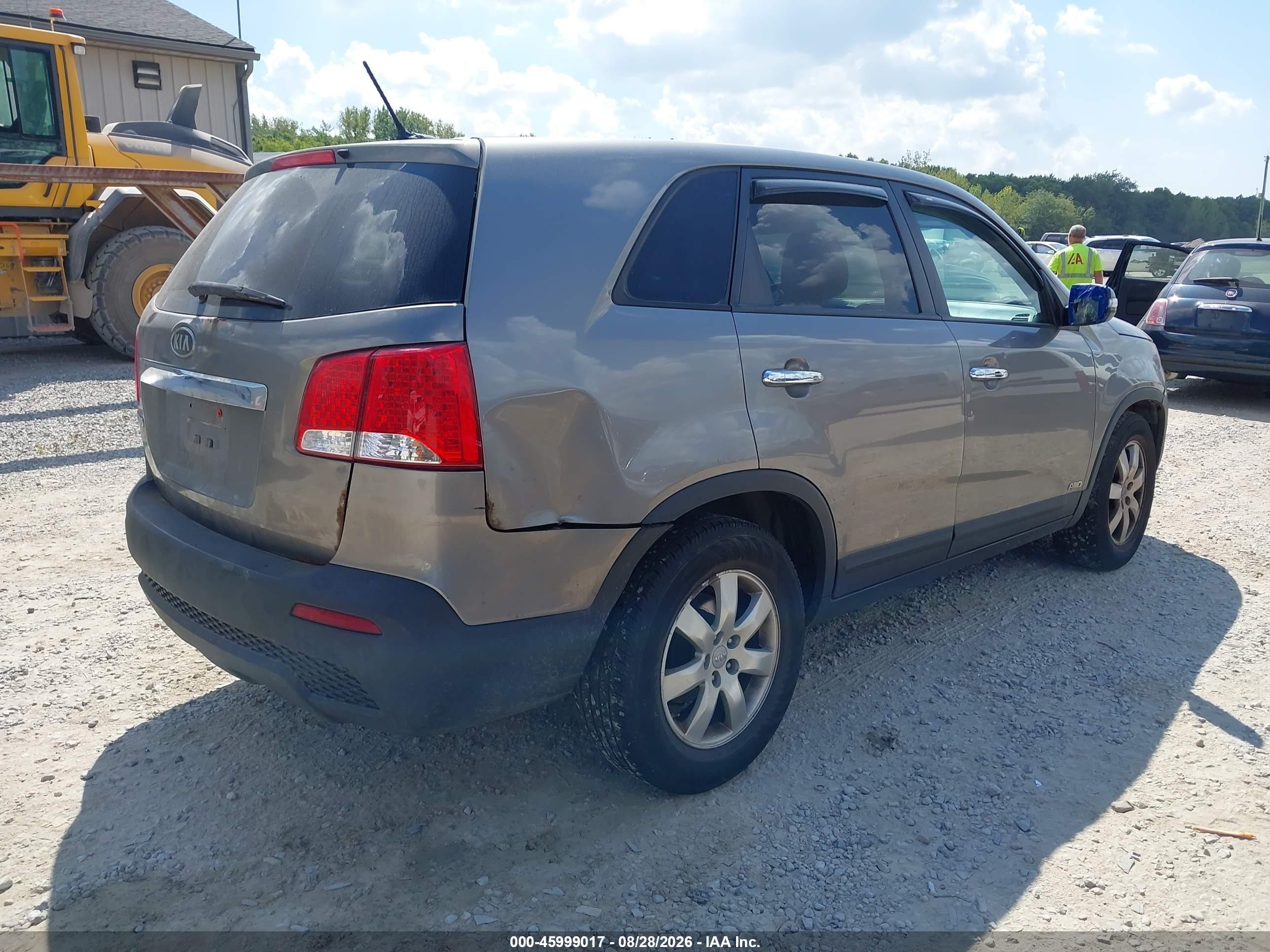 2012 Kia Sorento Lx Gray vin: 5XYKTCA6XCG212407