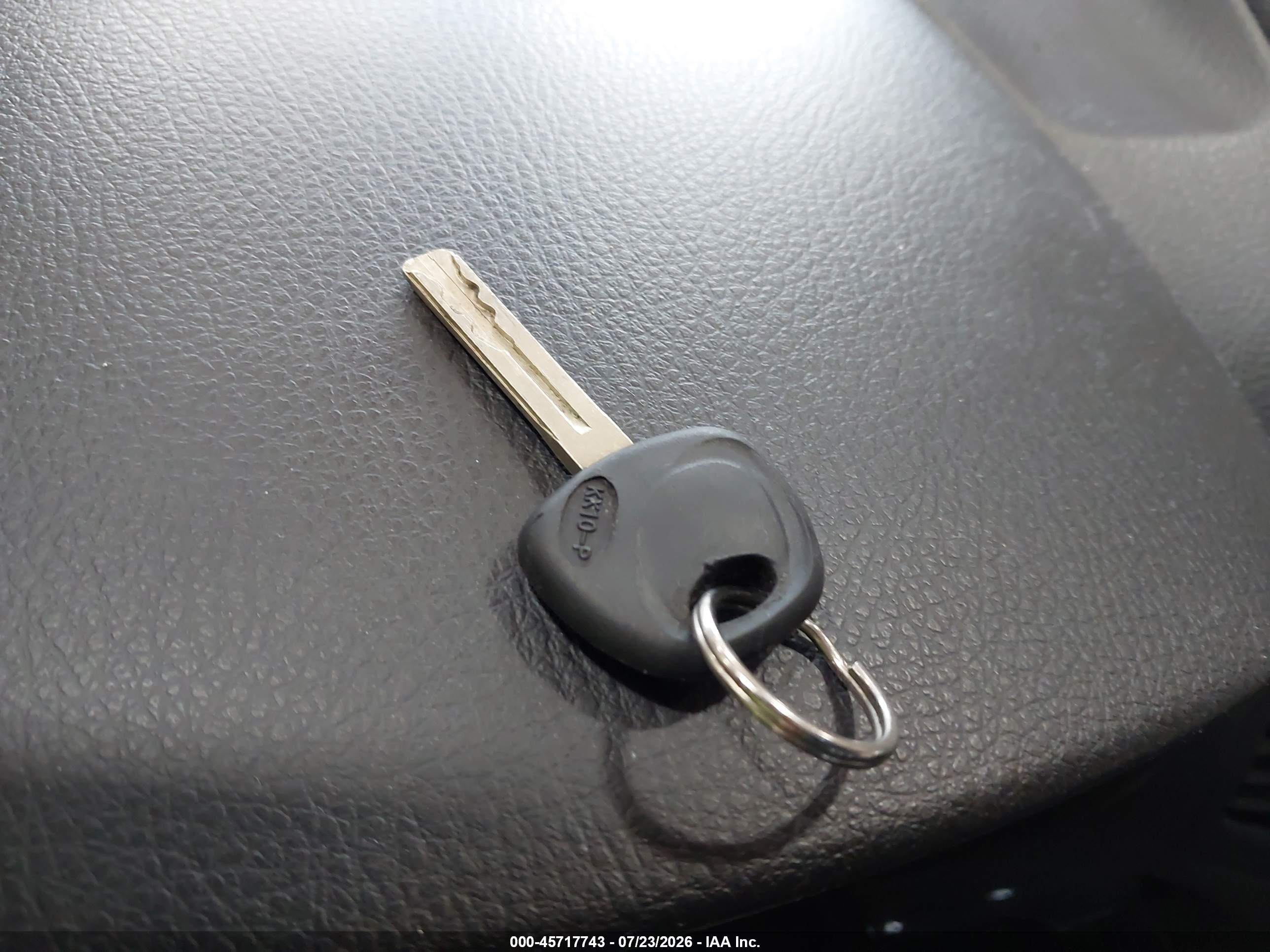 2012 Kia Sorento Lx Серый vin: 5XYKTCA6XCG227392