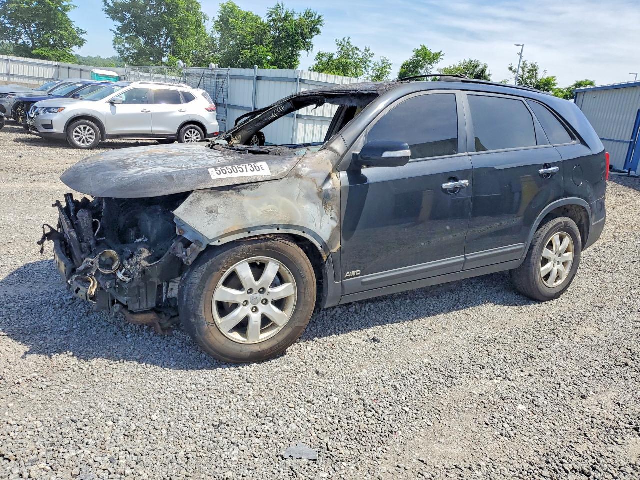 2013 Kia Sorento Lx Черный vin: 5XYKTCA6XDG411457