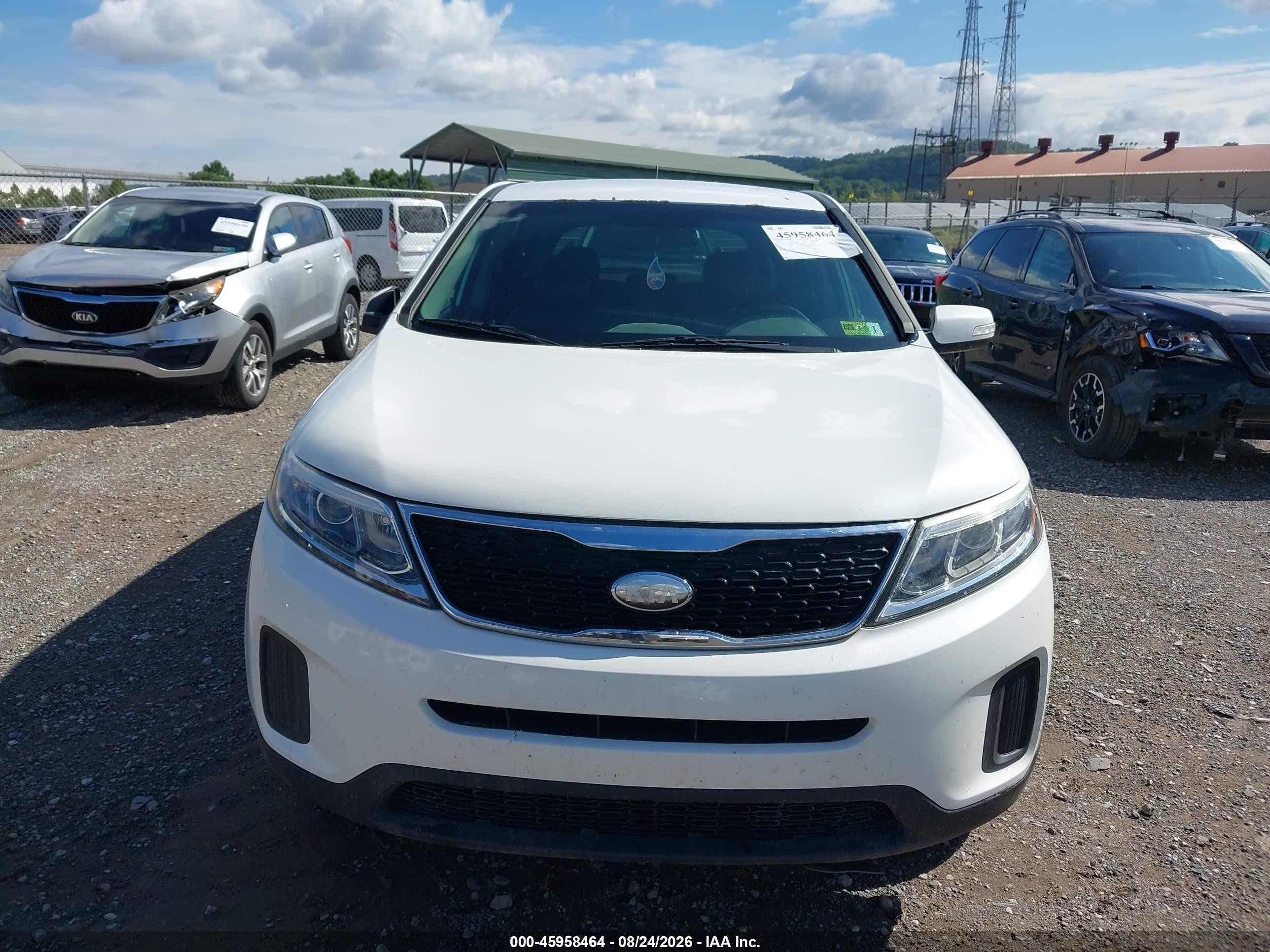 2014 Kia Sorento Lx White vin: 5XYKTCA6XEG429636