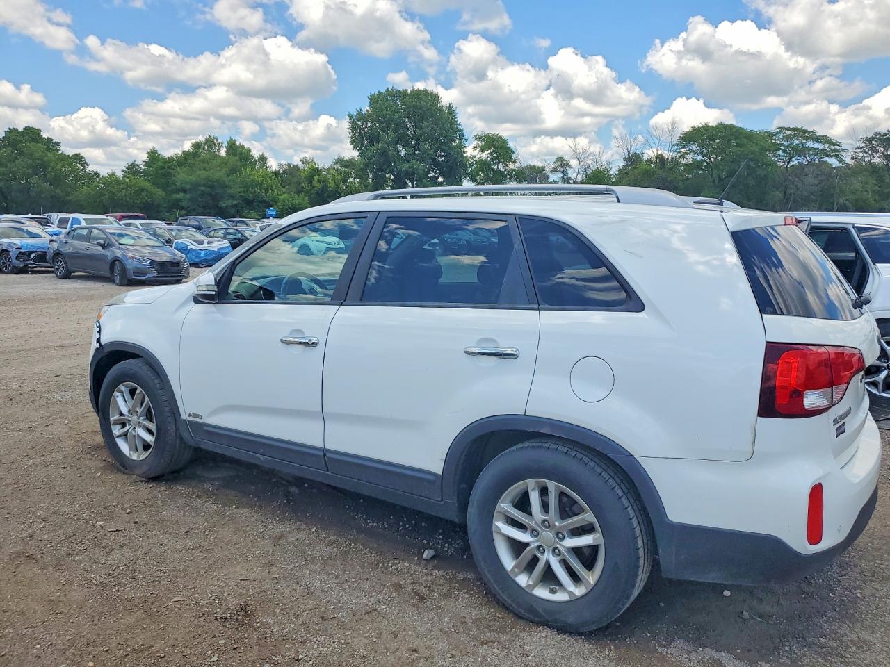2014 Kia Sorento Lx White vin: 5XYKTCA6XEG441530