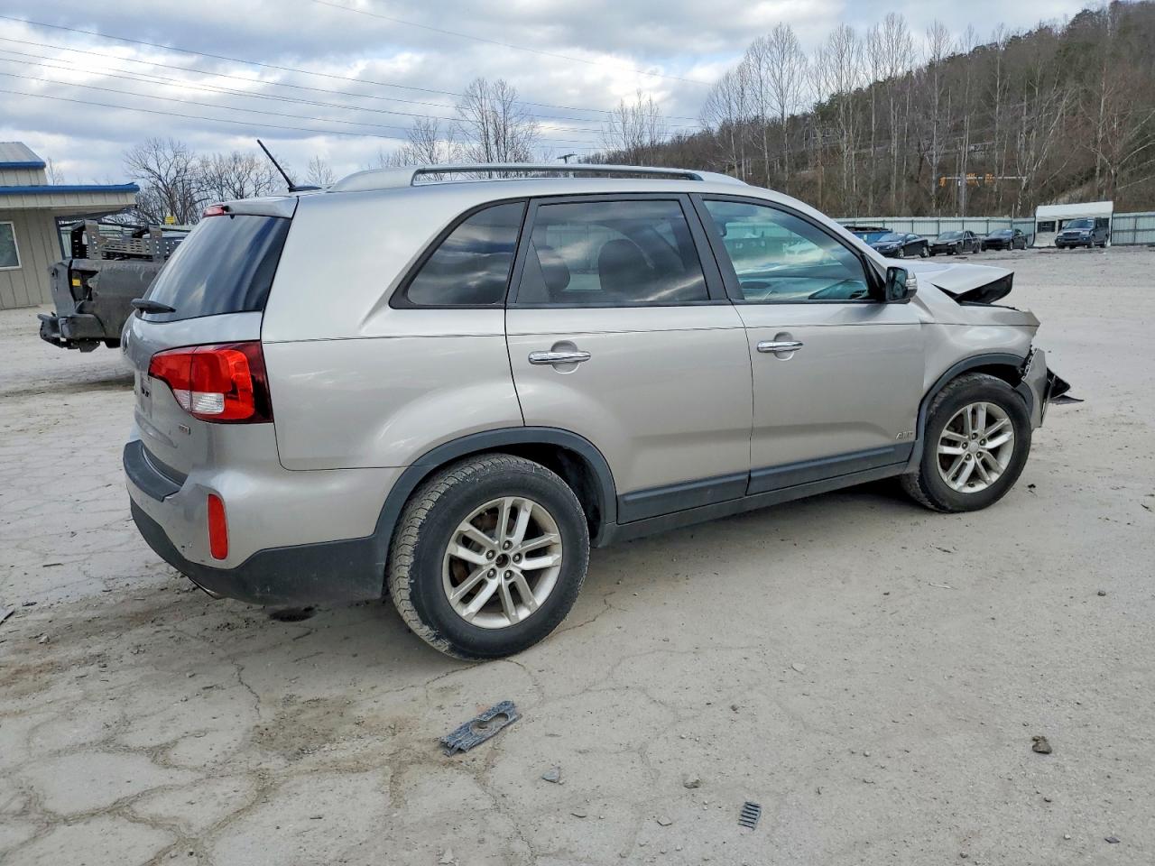 2014 Kia Sorento Lx Beige vin: 5XYKTCA6XEG441852