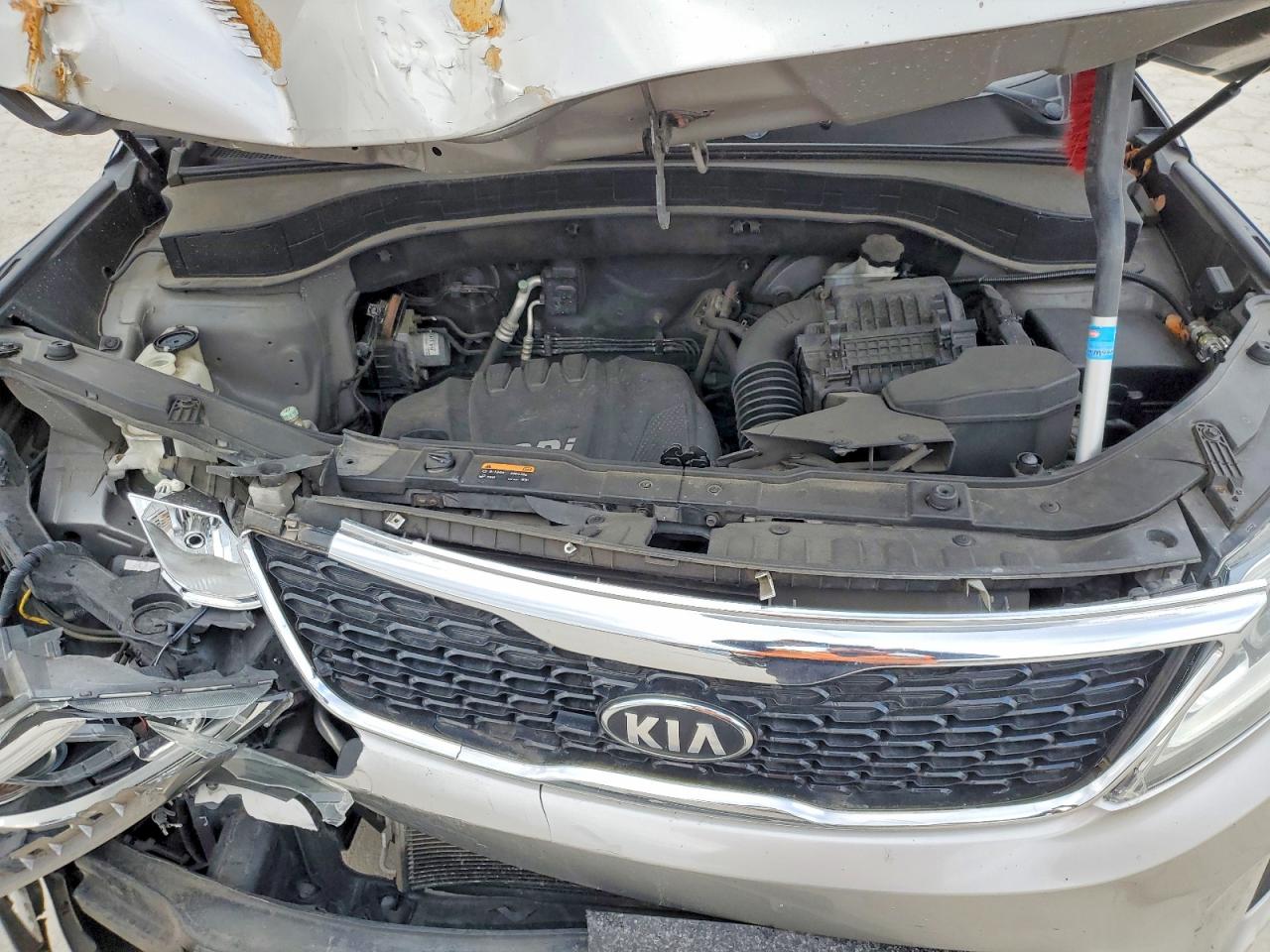 2014 Kia Sorento Lx Beige vin: 5XYKTCA6XEG441852