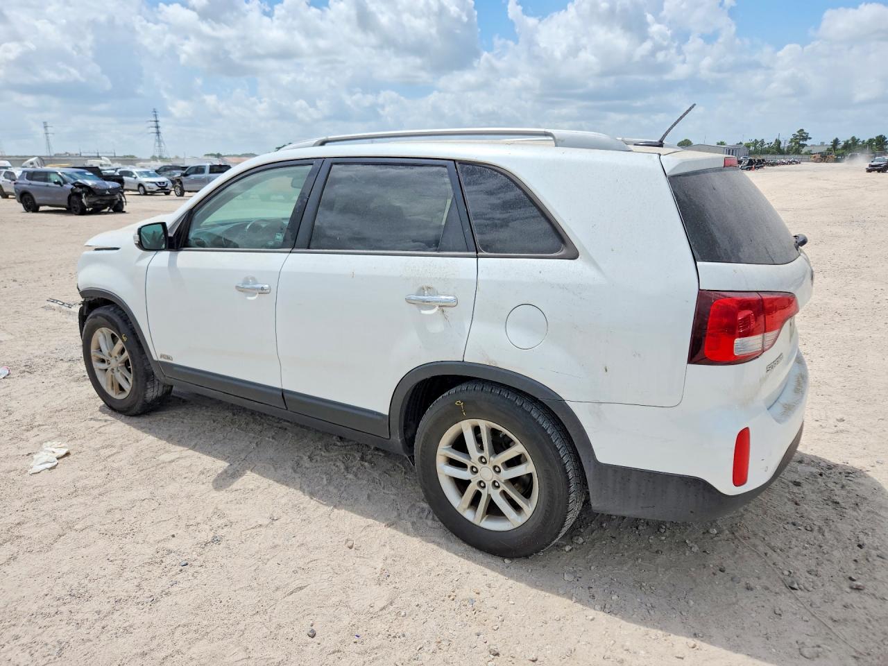 2014 Kia Sorento Lx White vin: 5XYKTCA6XEG451104