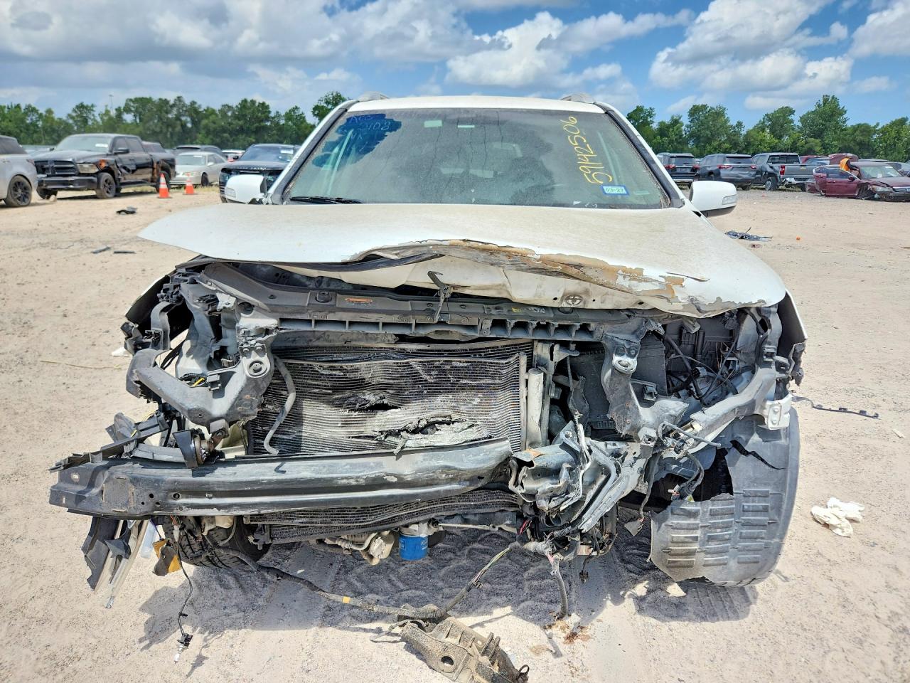 2014 Kia Sorento Lx White vin: 5XYKTCA6XEG451104