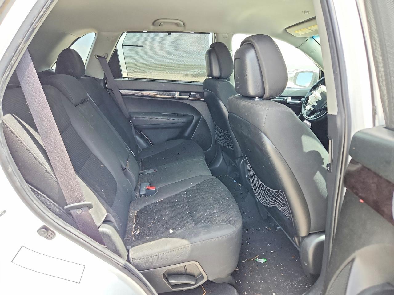 2014 Kia Sorento Lx White vin: 5XYKTCA6XEG451104