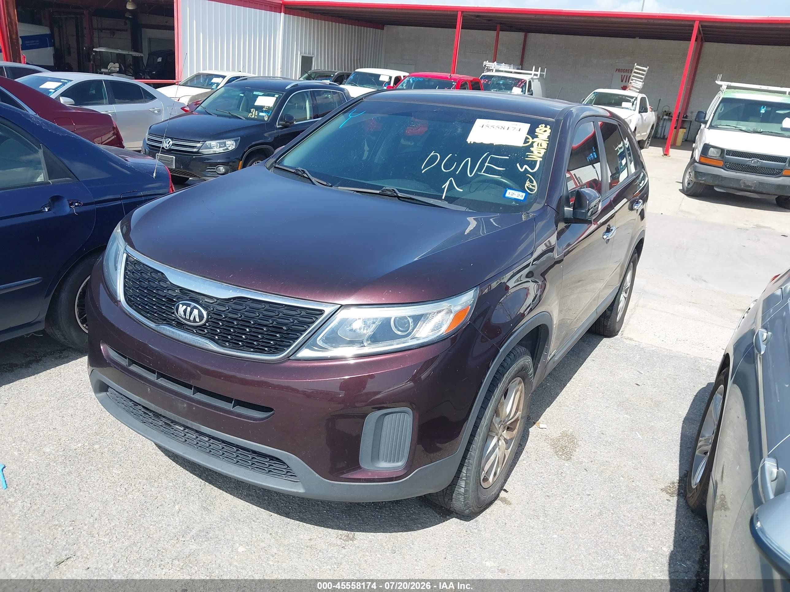 2014 Kia Sorento Lx Burgundy vin: 5XYKTCA6XEG547914