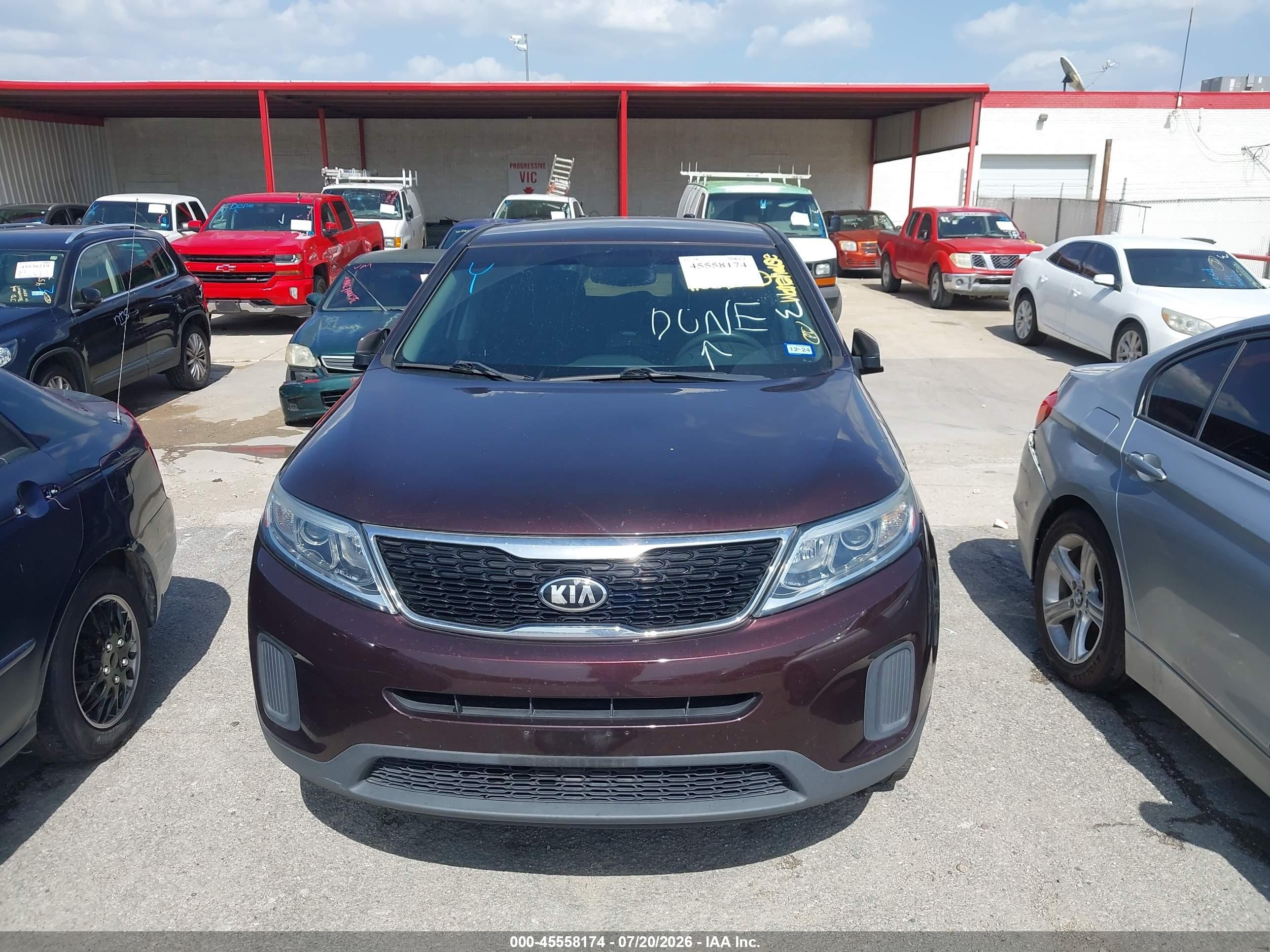 2014 Kia Sorento Lx Burgundy vin: 5XYKTCA6XEG547914