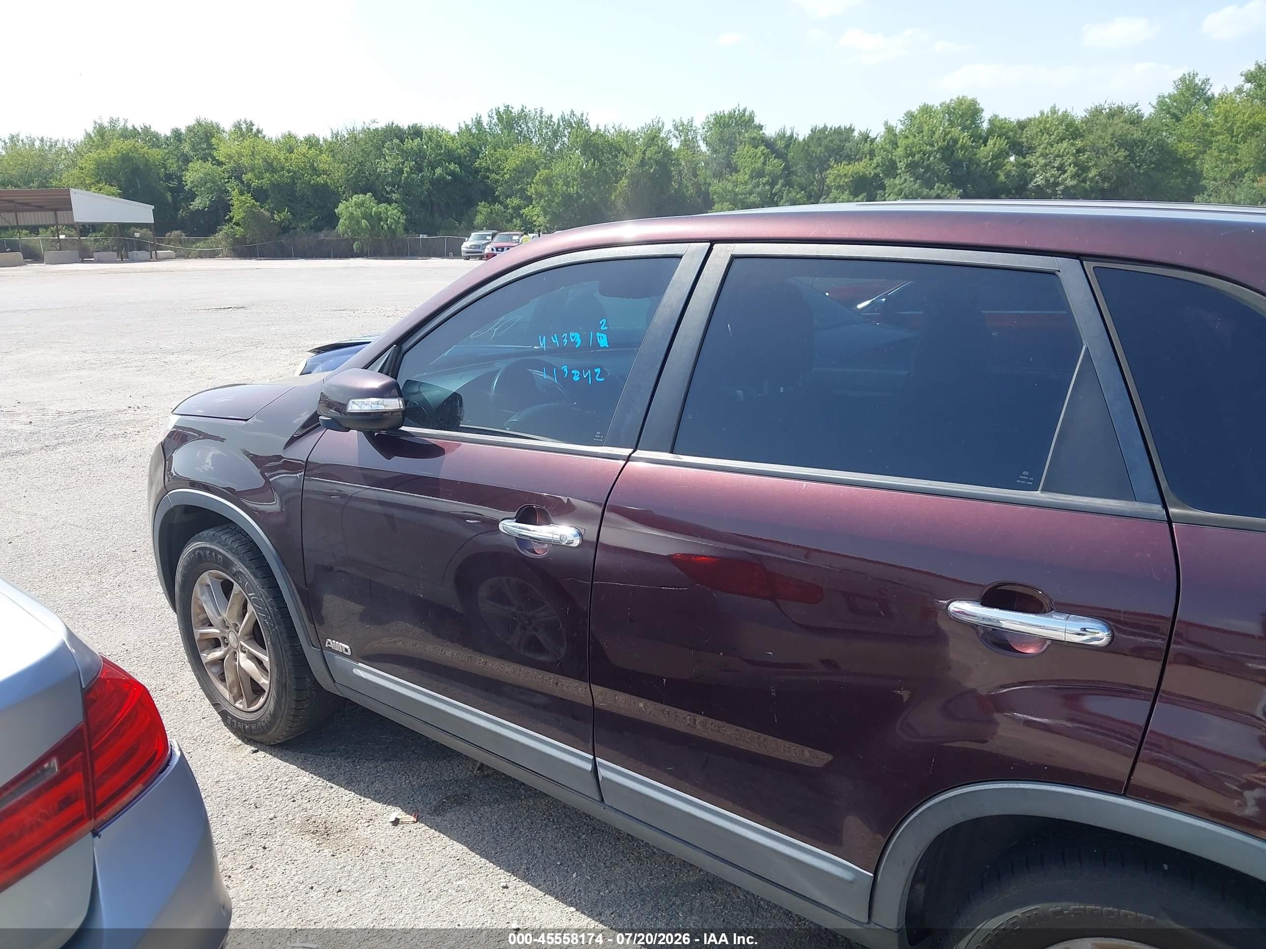 2014 Kia Sorento Lx Burgundy vin: 5XYKTCA6XEG547914
