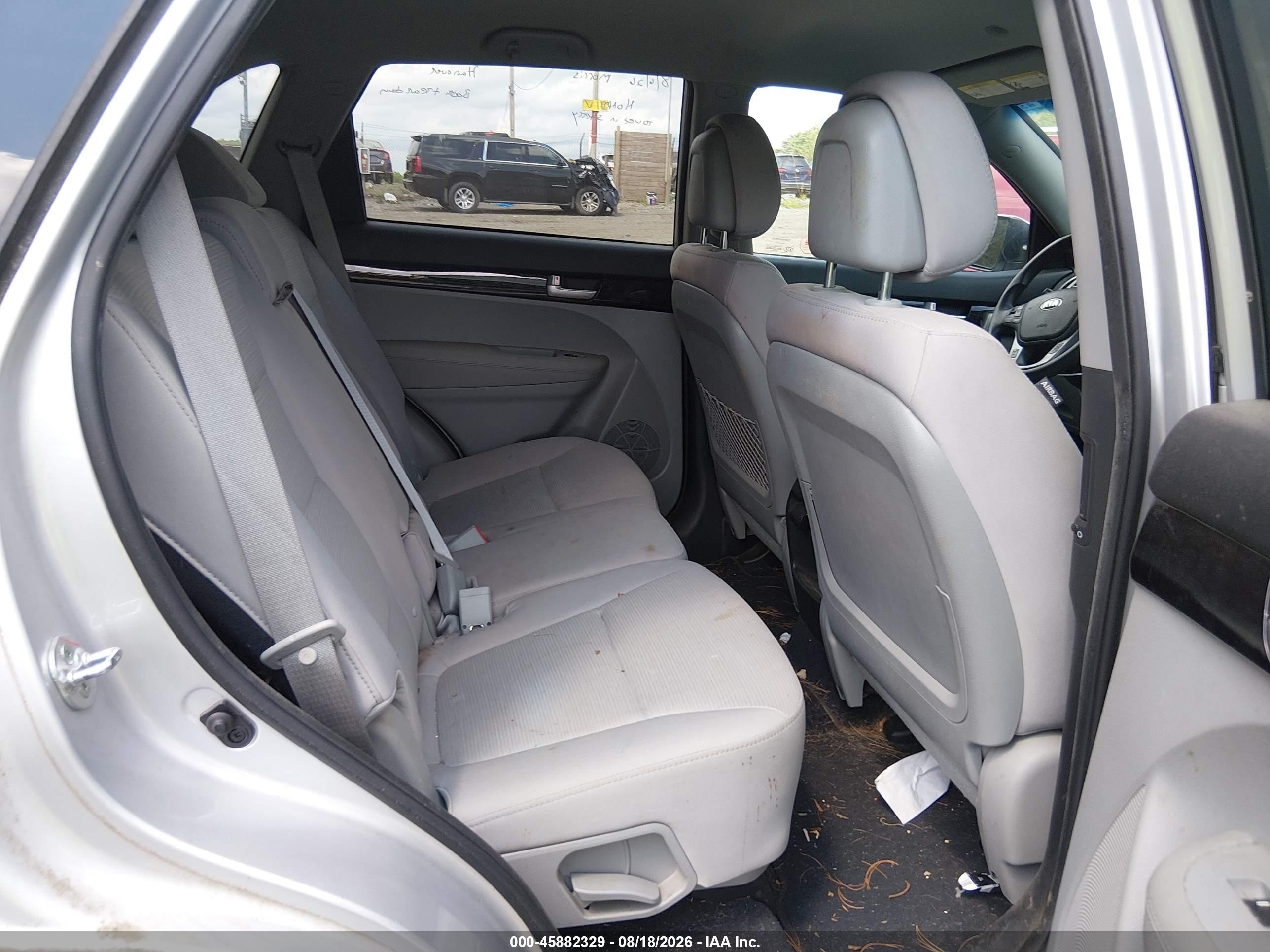 2015 Kia Sorento Lx Silver vin: 5XYKTCA6XFG564584