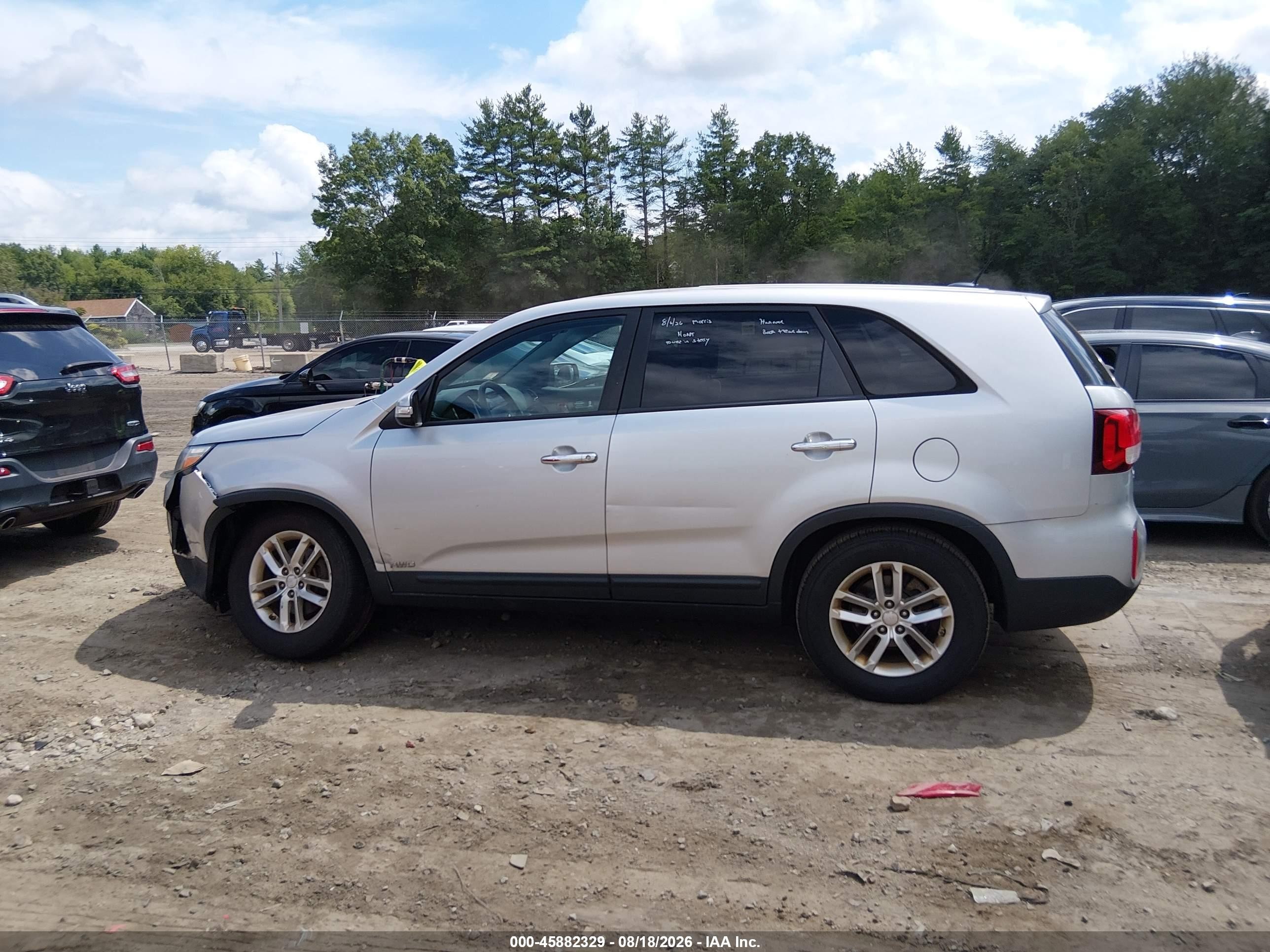 2015 Kia Sorento Lx Silver vin: 5XYKTCA6XFG564584