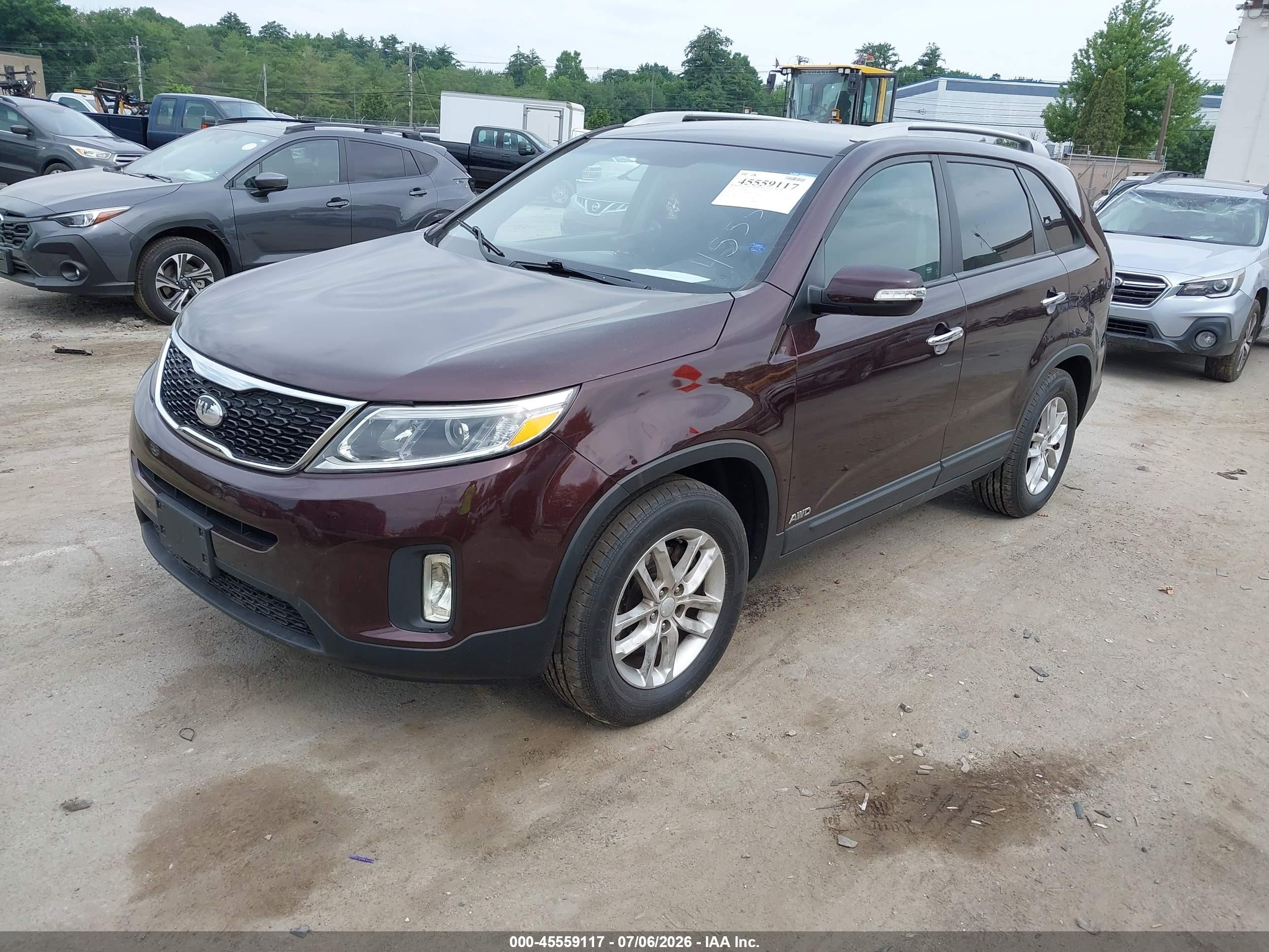 2015 Kia Sorento Lx Maroon vin: 5XYKTCA6XFG604629