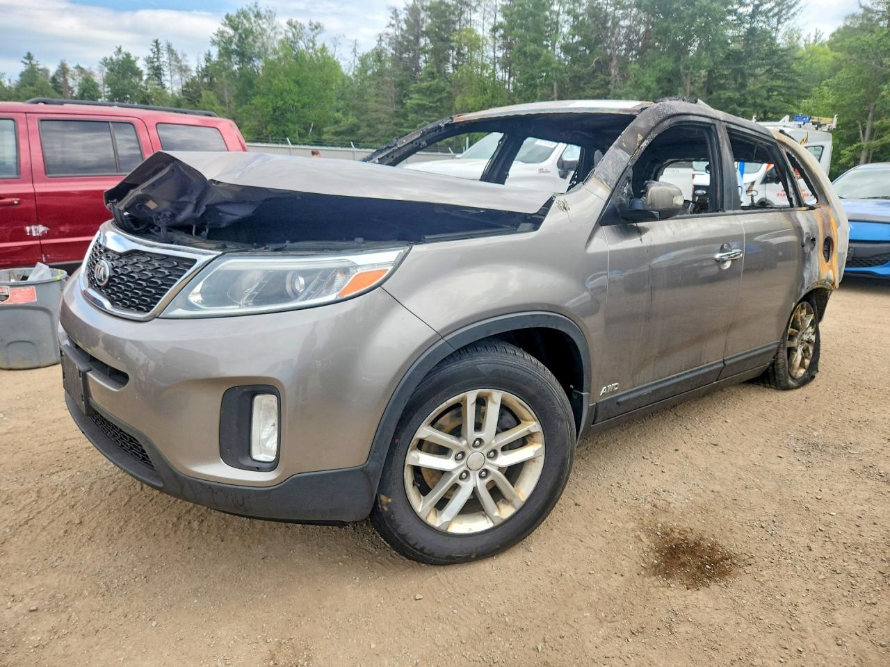 2015 Kia Sorento Коричневый vin: 5XYKTCA6XFG629255