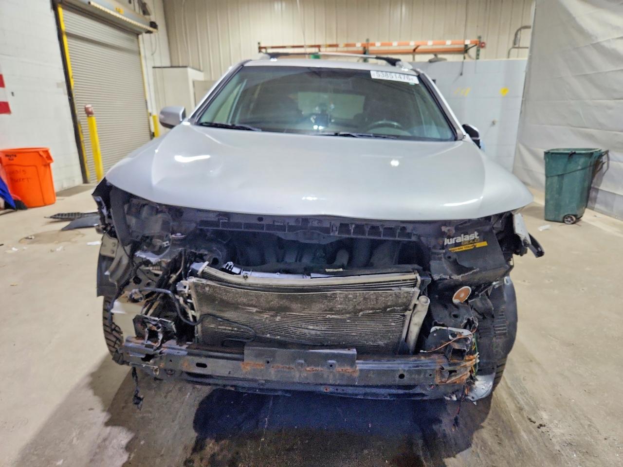 2011 Kia Sorento Lx Silver vin: 5XYKTDA12BG179539