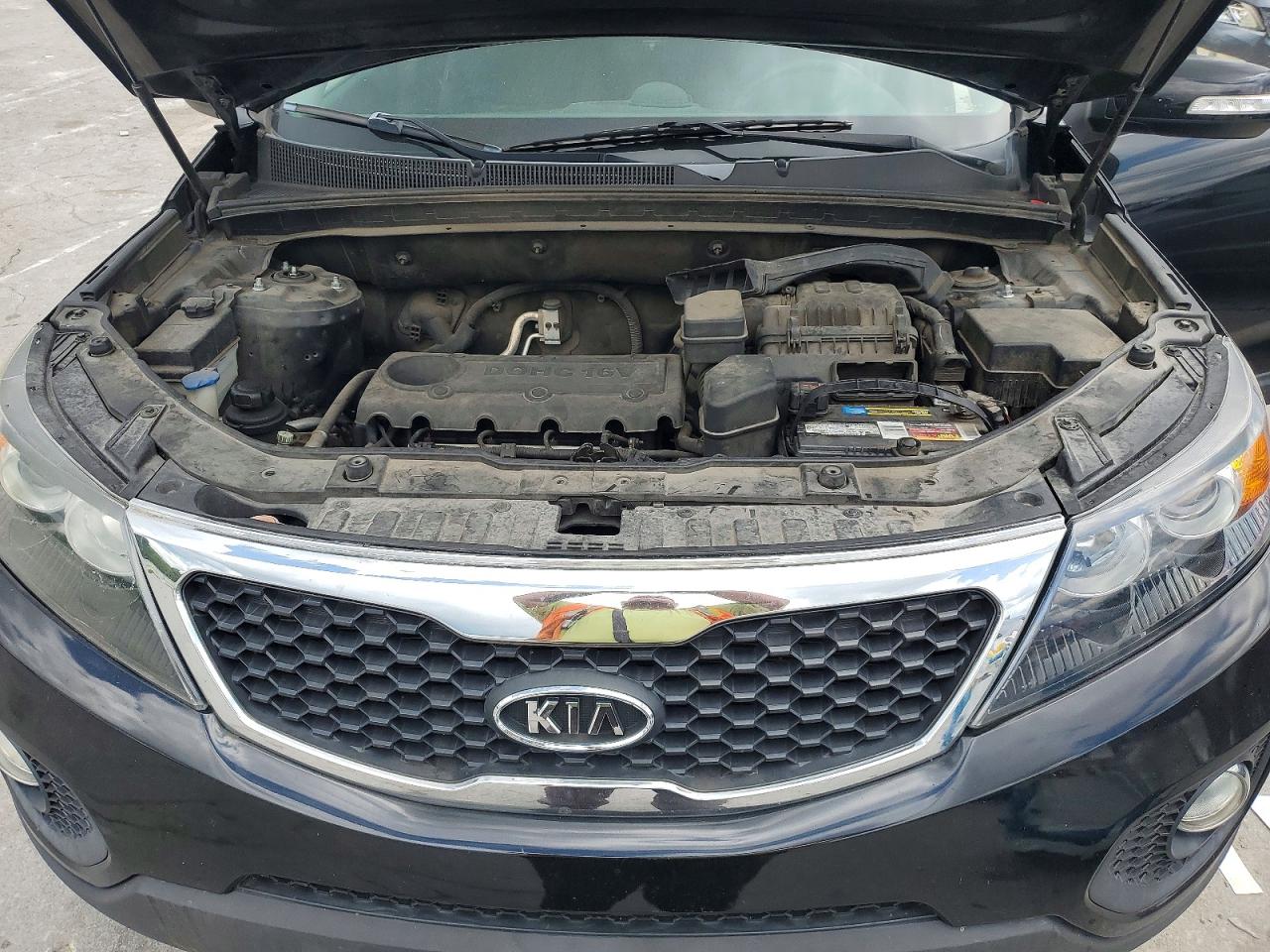 2011 Kia Sorento Lx Black vin: 5XYKTDA12BG179881