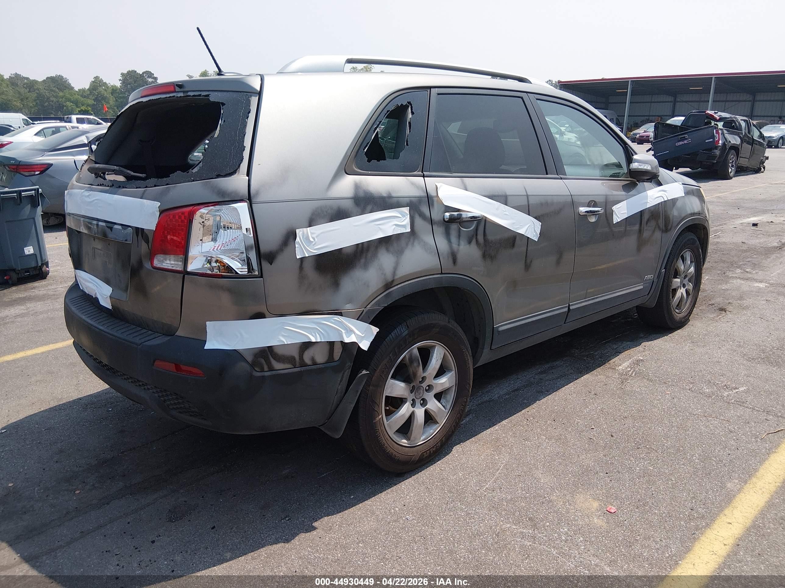 2011 Kia Sorento Lx Gray vin: 5XYKTDA14BG154691