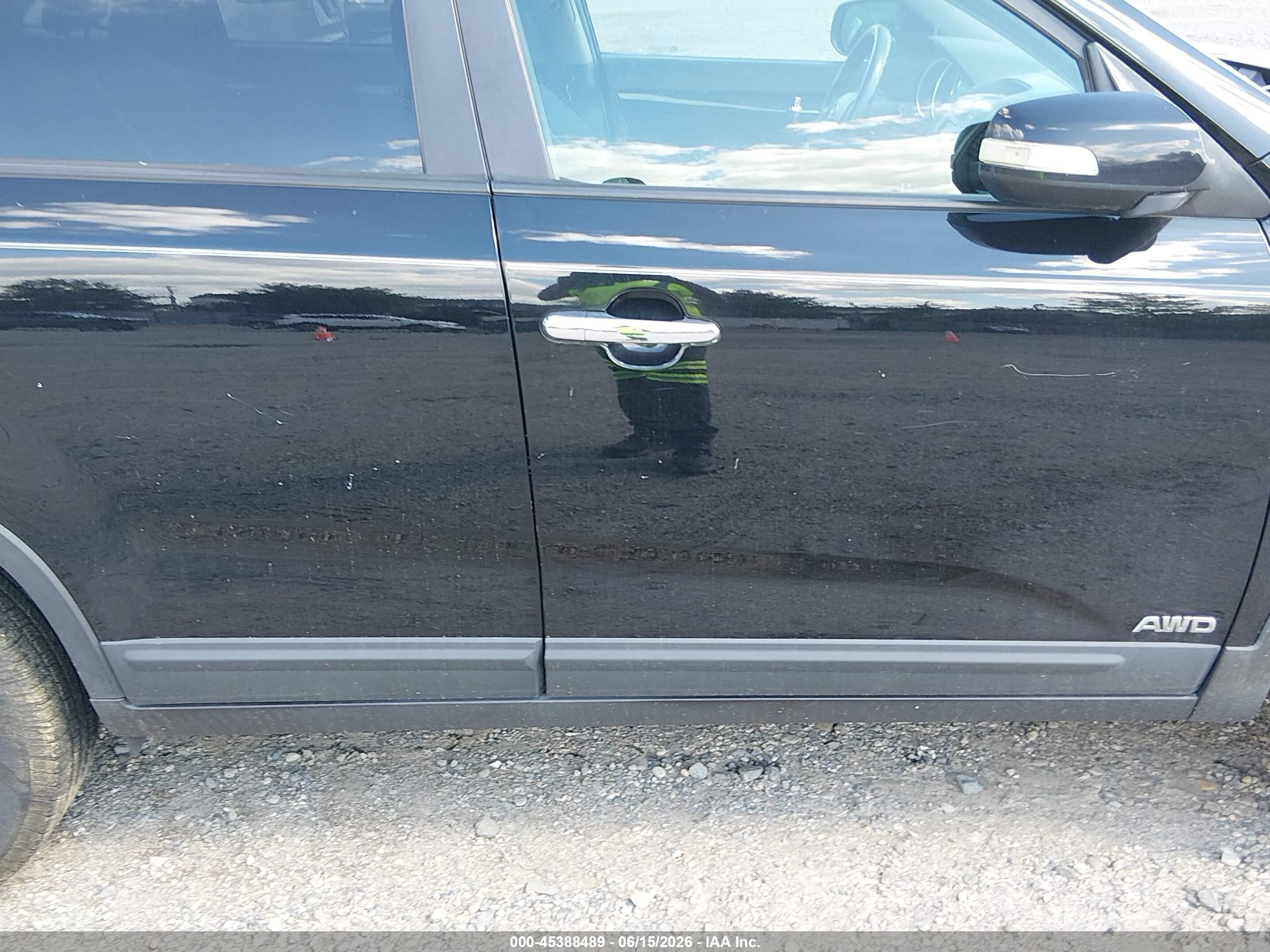 2011 Kia Sorento Lx Black vin: 5XYKTDA16BG063776