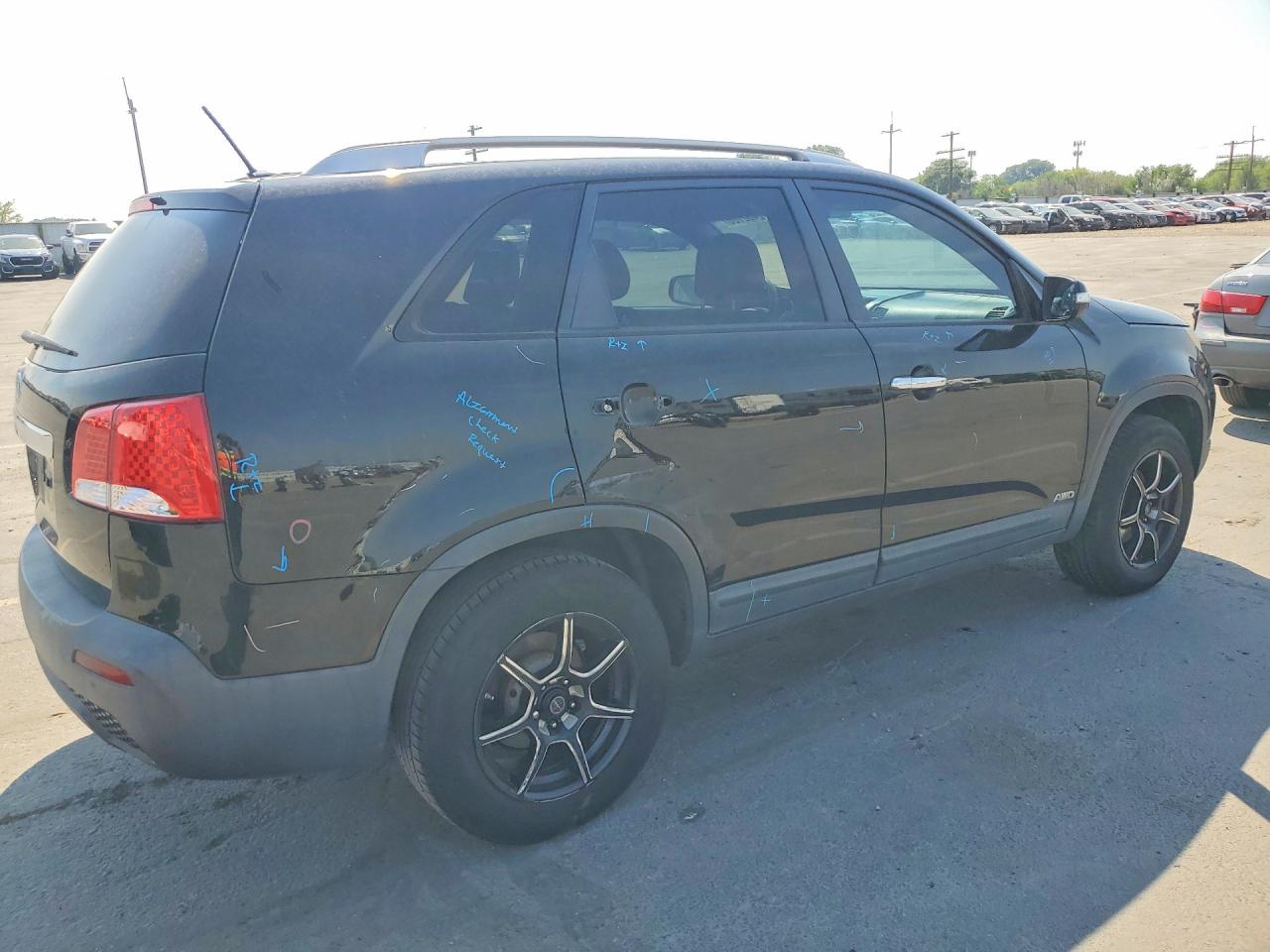 2011 Kia Sorento Lx Black vin: 5XYKTDA16BG153333