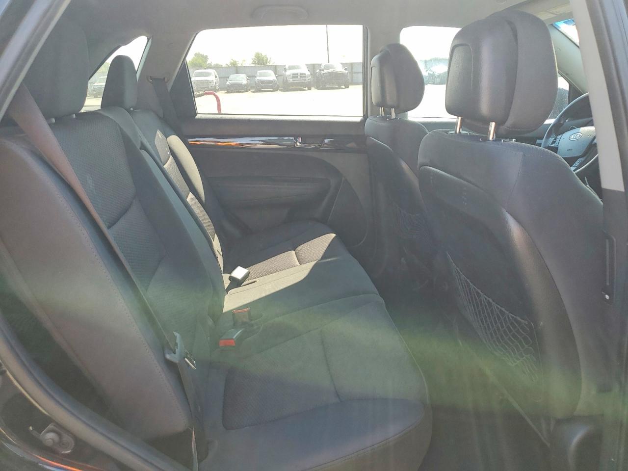 2011 Kia Sorento Lx Black vin: 5XYKTDA16BG153333