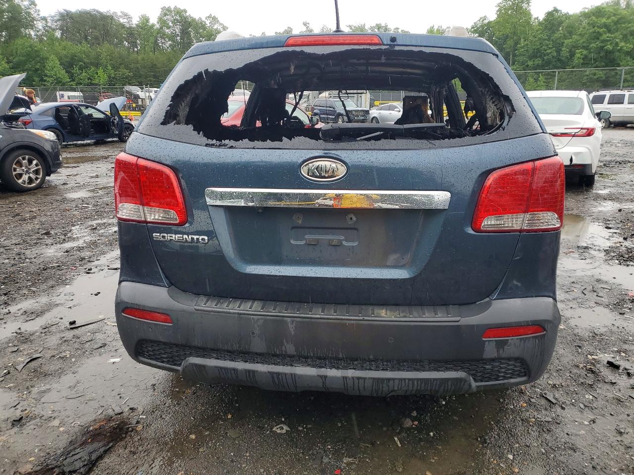 2011 Kia Sorento Lx Blue vin: 5XYKTDA19BG154881