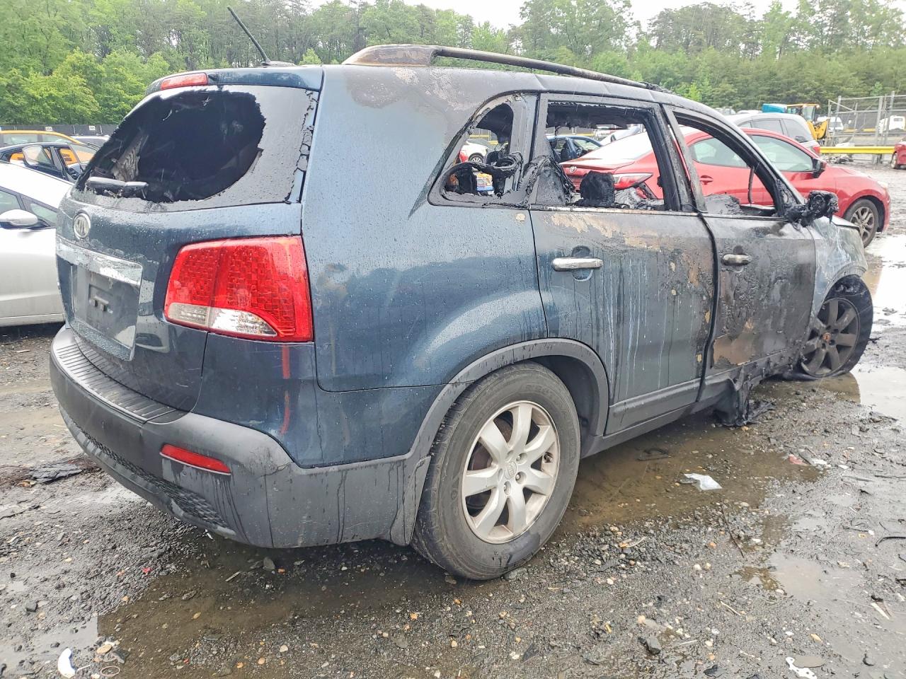 2011 Kia Sorento Lx Blue vin: 5XYKTDA19BG154881