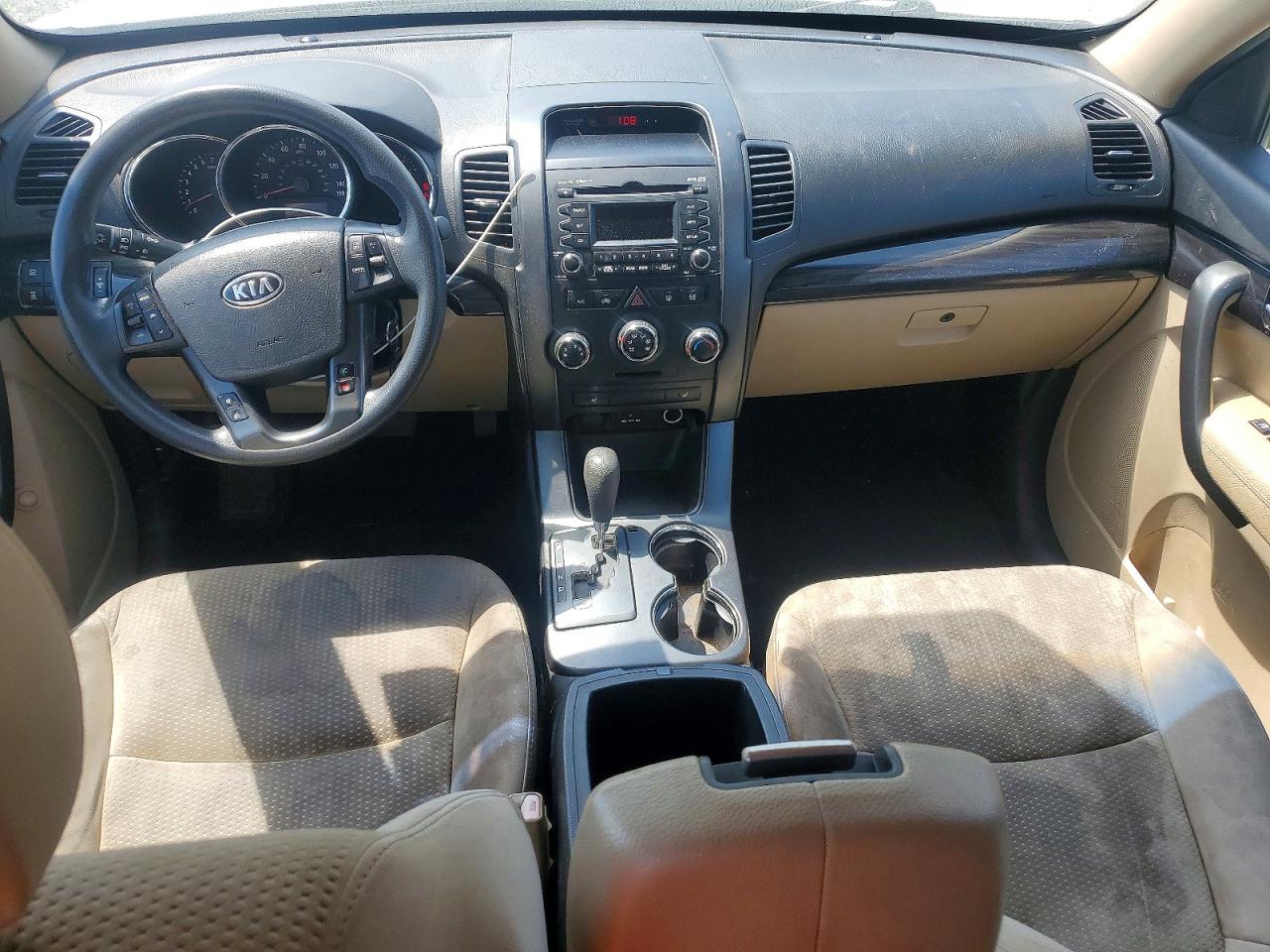 2011 Kia Sorento Lx White vin: 5XYKTDA20BG078346