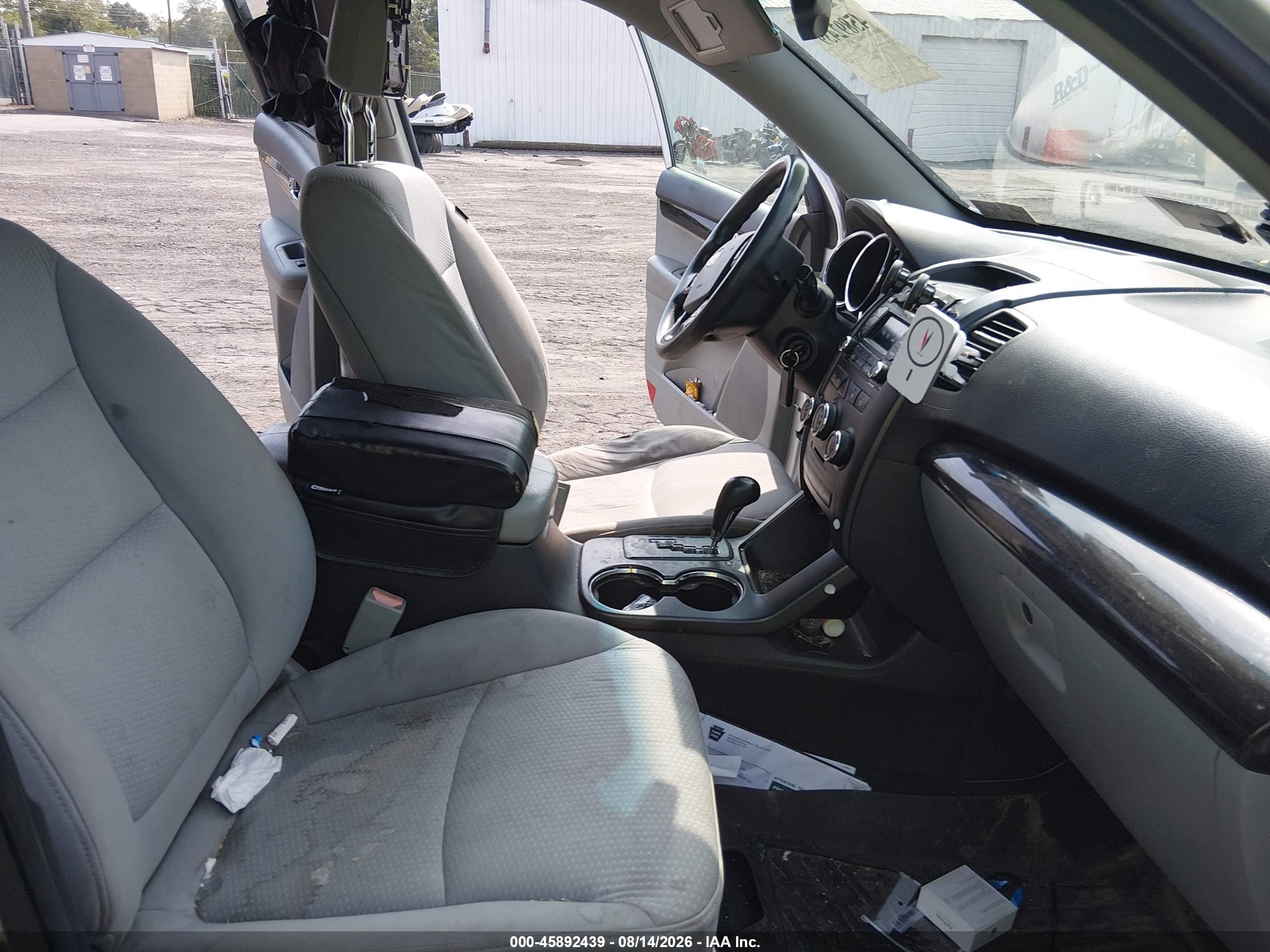 2011 Kia Sorento Lx V6 Gray vin: 5XYKTDA20BG078654