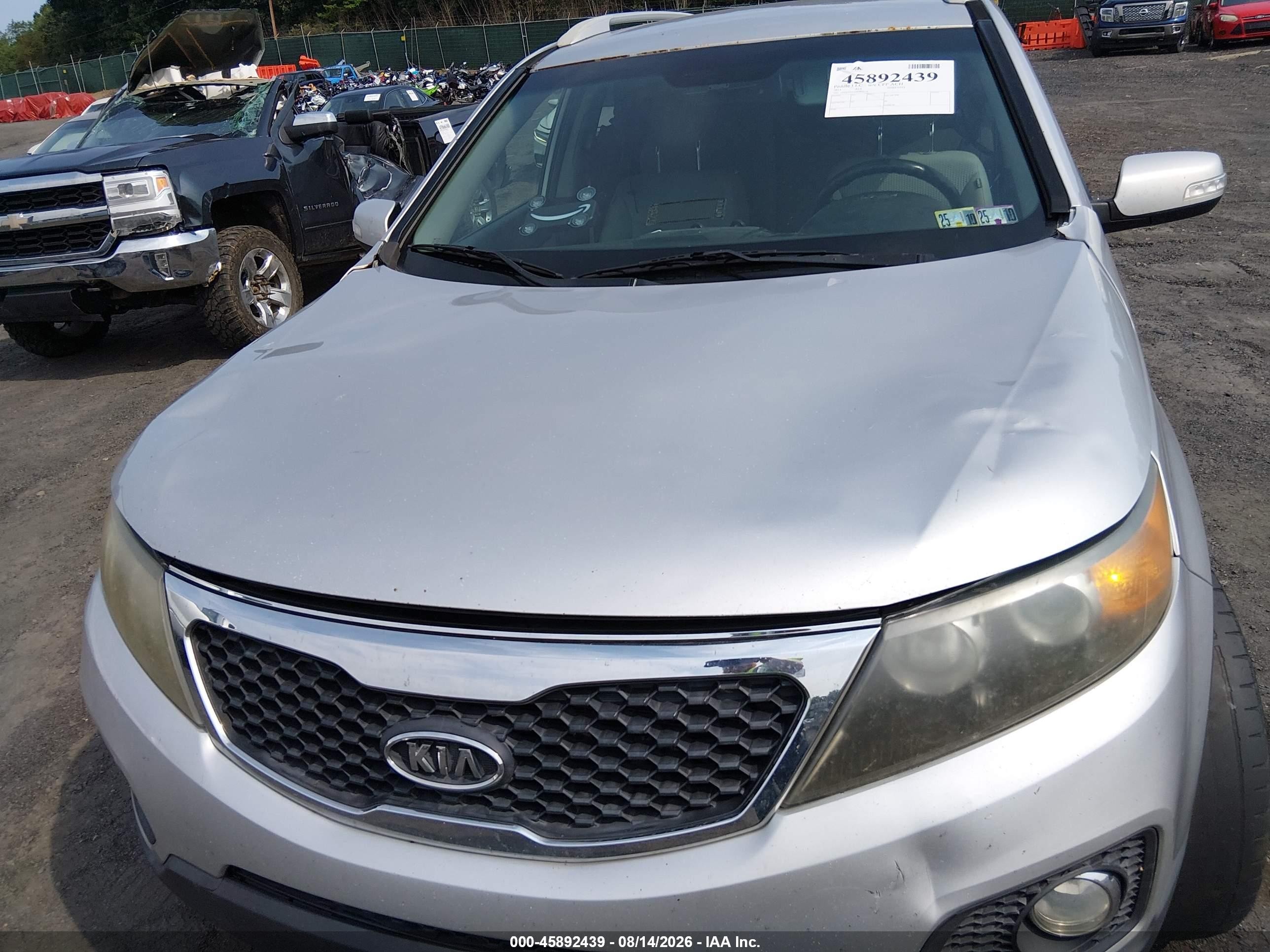 2011 Kia Sorento Lx V6 Gray vin: 5XYKTDA20BG078654