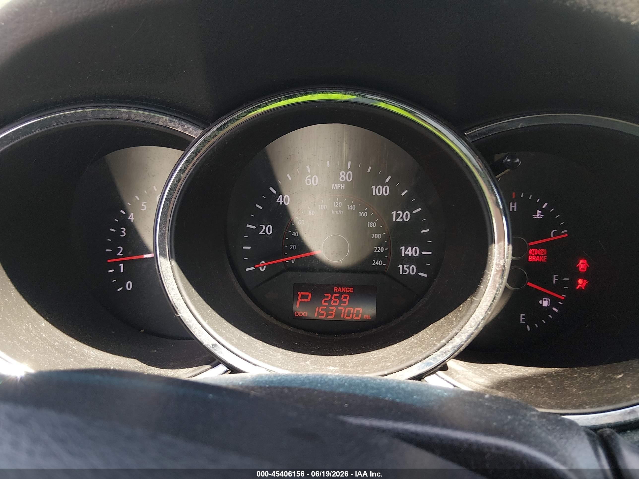 2013 Kia Sorento Lx V6 White vin: 5XYKTDA20DG342877