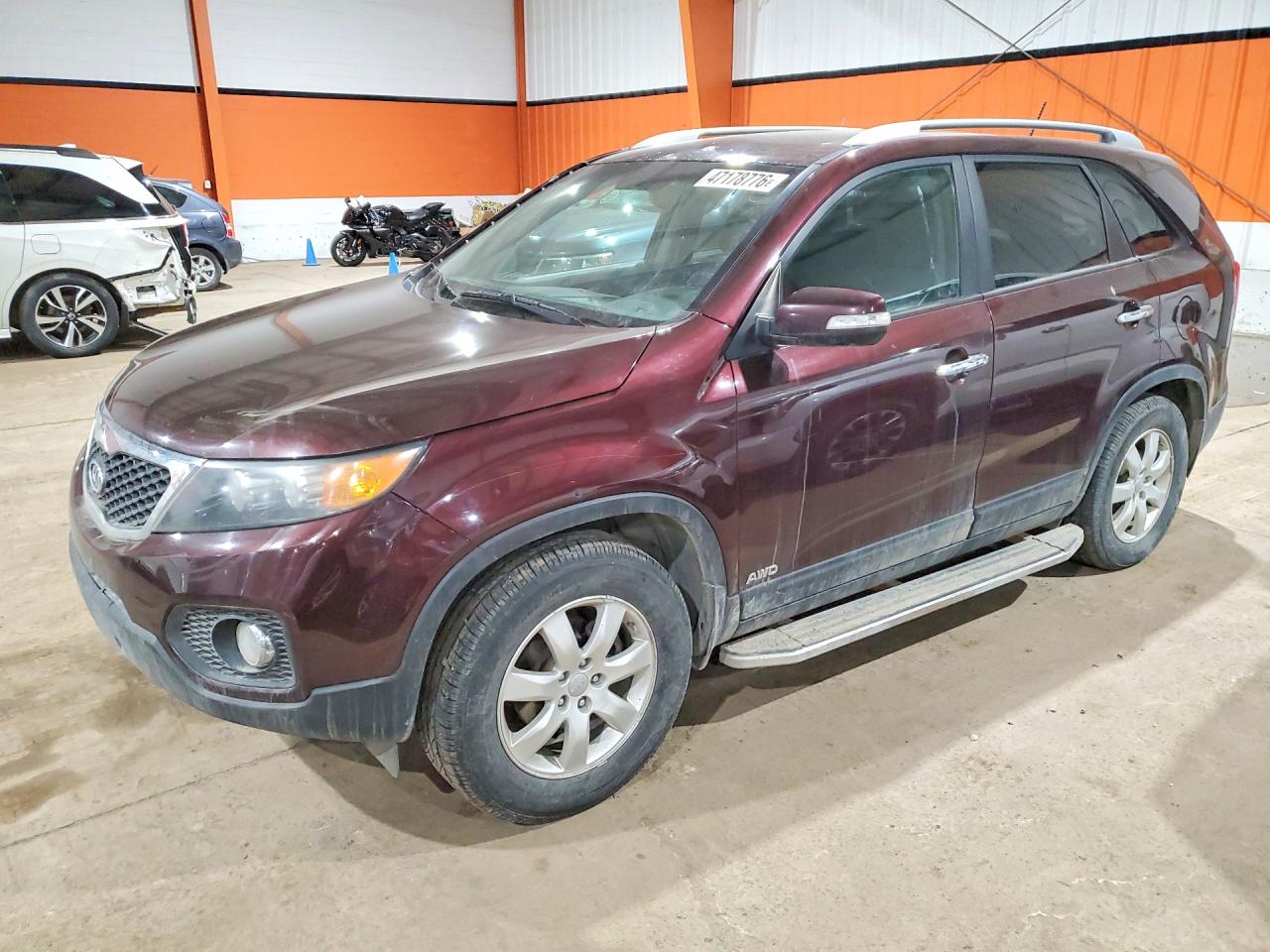 2013 Kia Sorento Lx Burgundy vin: 5XYKTDA20DG397751