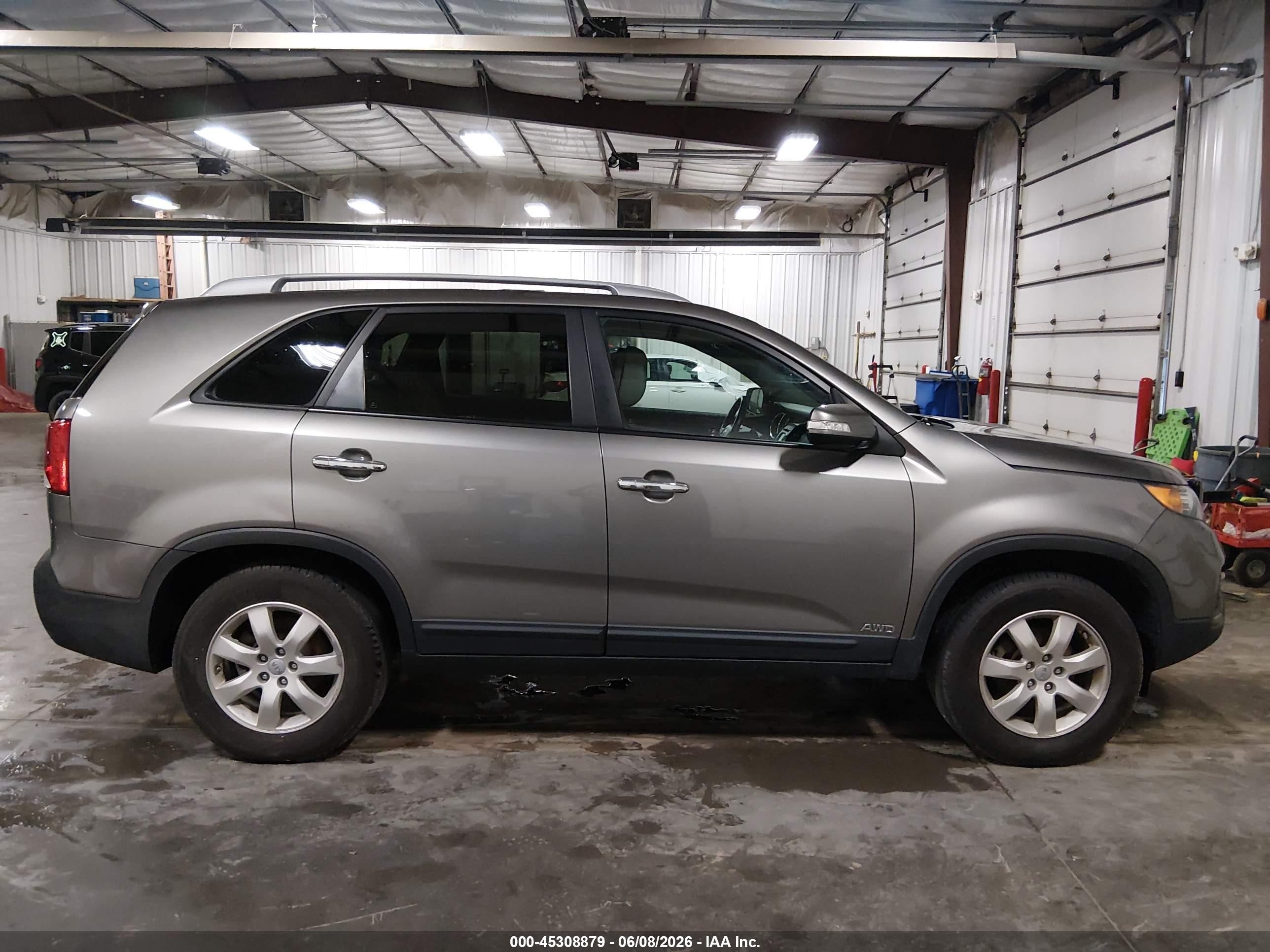 2012 Kia Sorento Lx V6 Gray vin: 5XYKTDA21CG259425