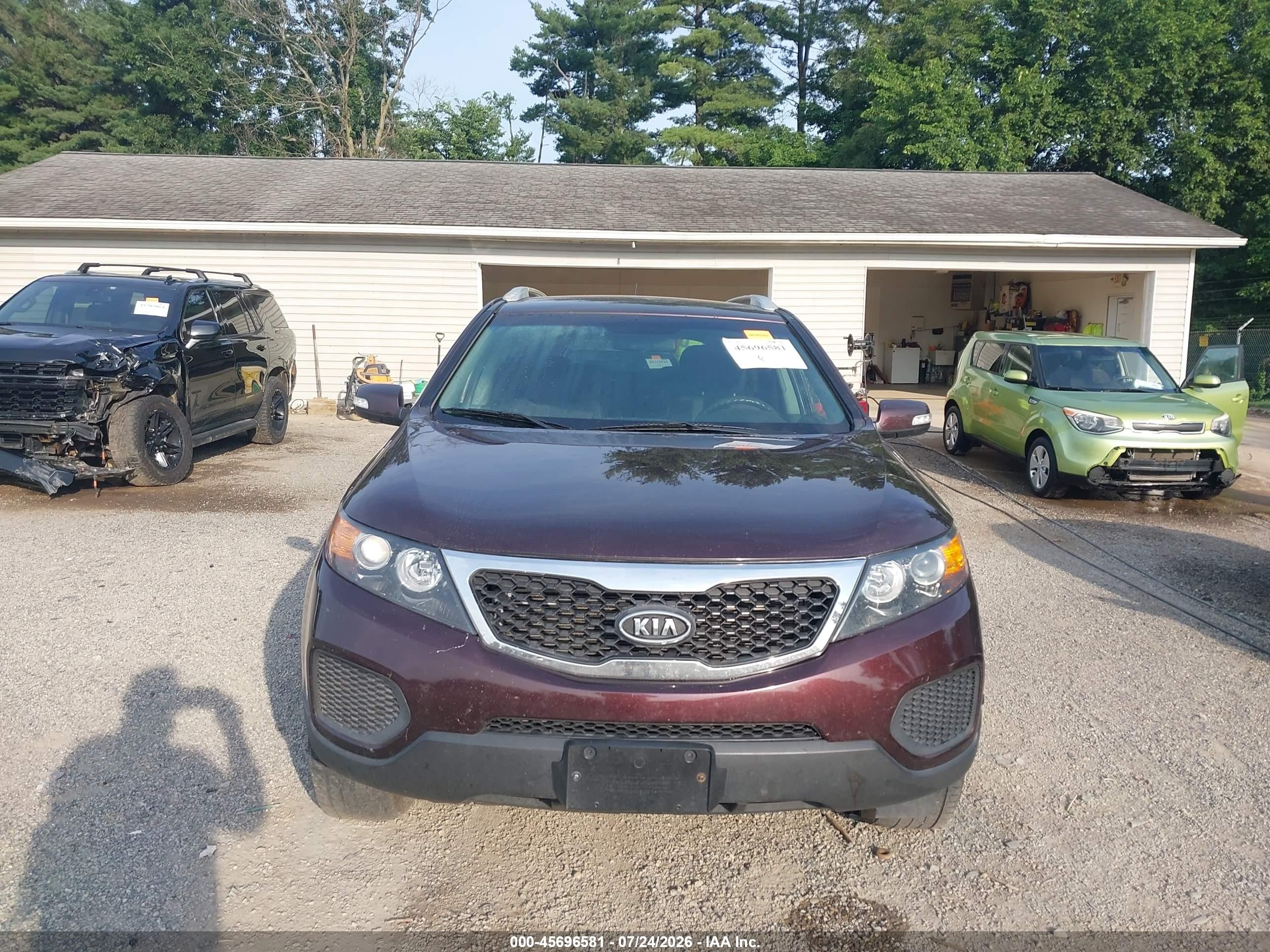 2012 Kia Sorento Lx V6 Purple vin: 5XYKTDA21CG274393