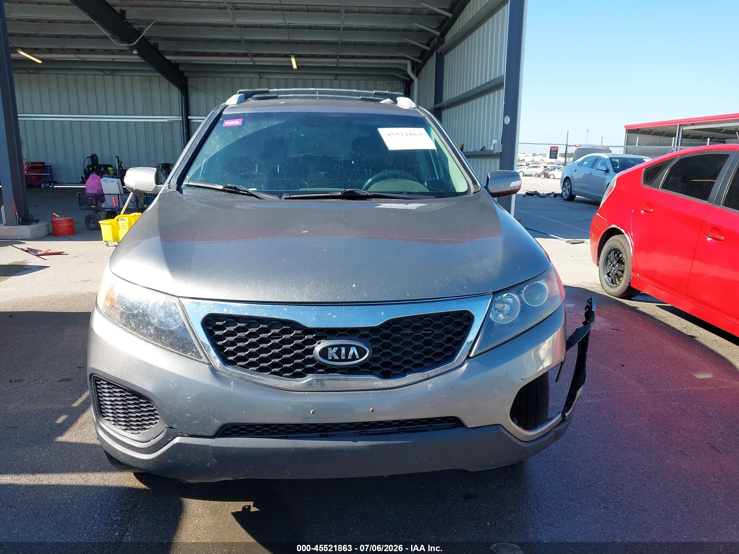 2013 Kia Sorento Lx V6 Gray vin: 5XYKTDA21DG319074