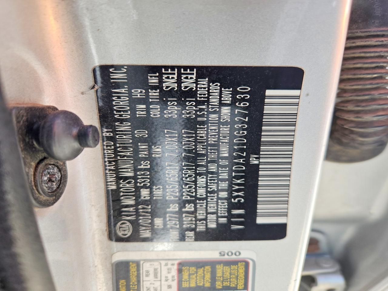 2011 Kia Sorento Lx Silver vin: 5XYKTDA21DG327630