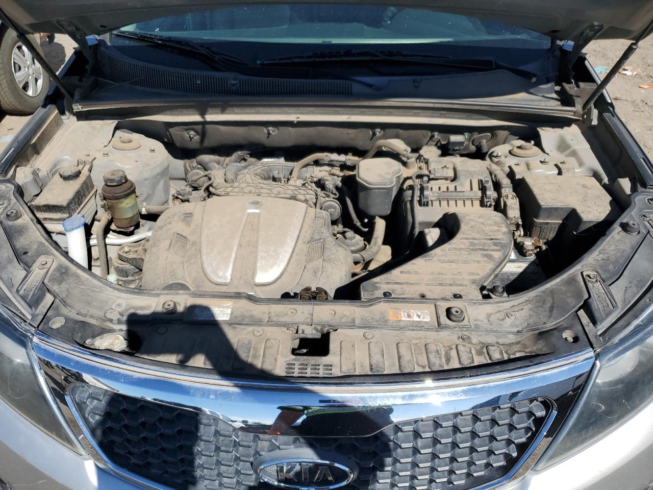 2013 Kia Sorento Lx Silver vin: 5XYKTDA21DG366556