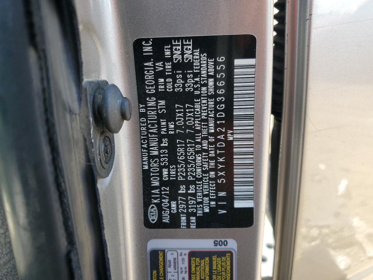 2013 Kia Sorento Lx Silver vin: 5XYKTDA21DG366556