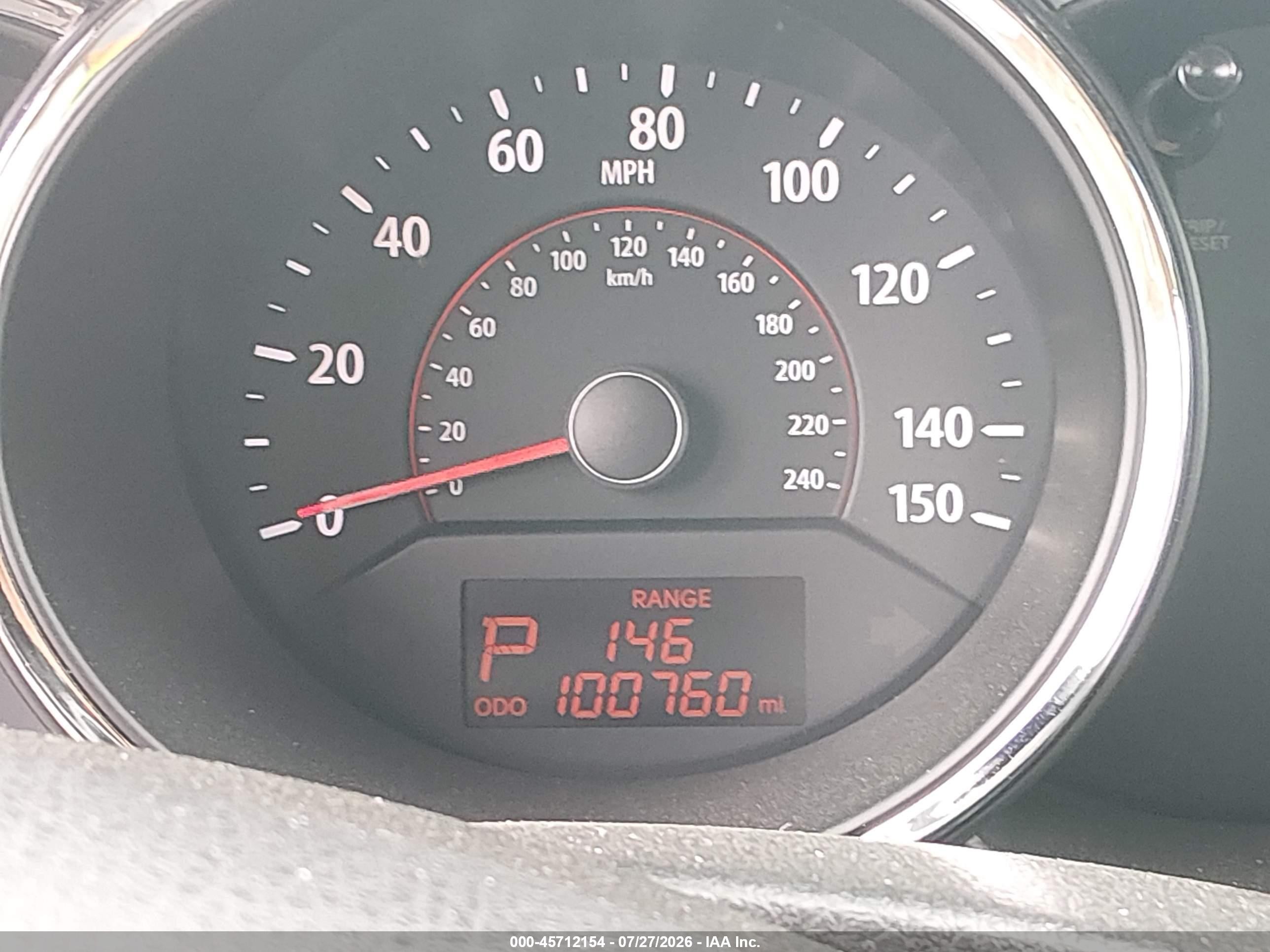 2011 Kia Sorento Lx V6 White vin: 5XYKTDA22BG050550